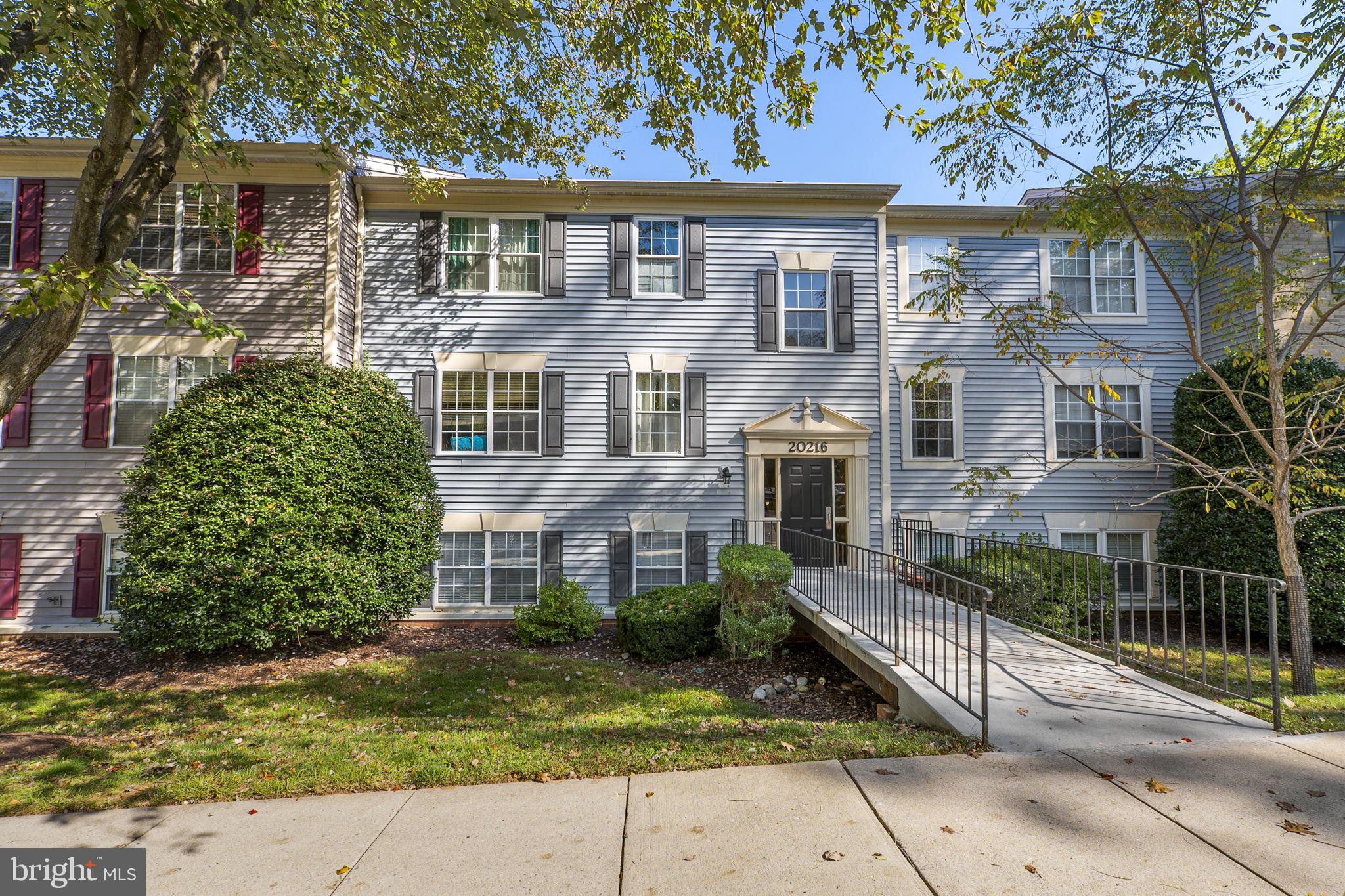 LAKEVIEW - Residential