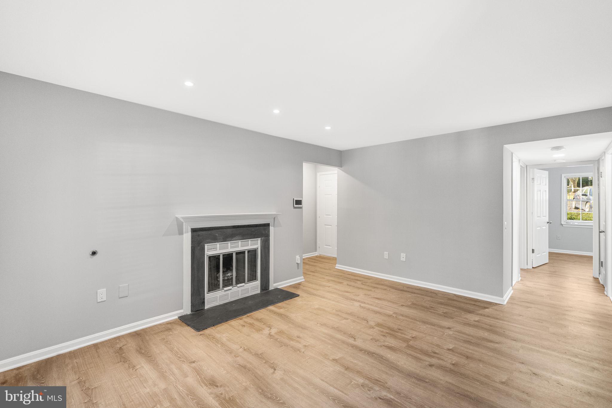 LAKEVIEW - Residential