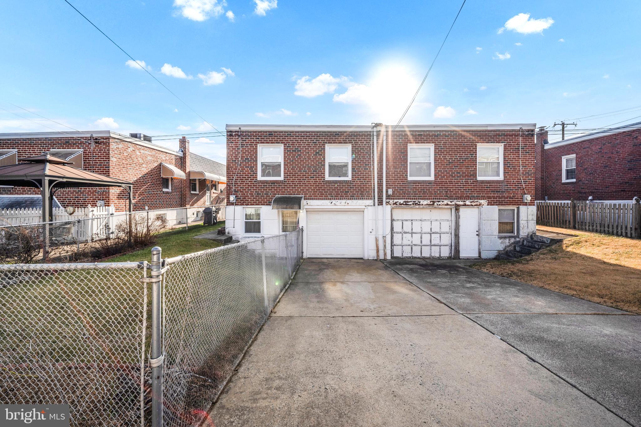 SOMERTON - Residential