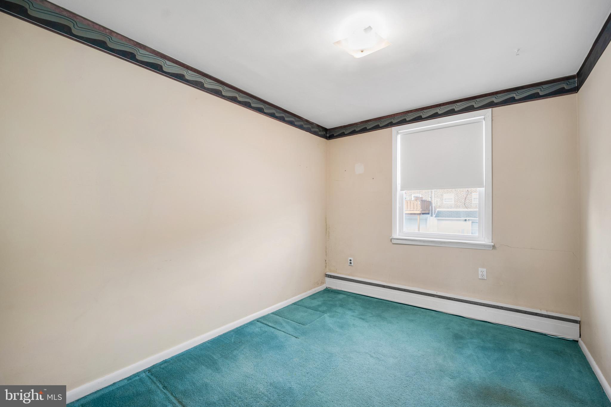 SOMERTON - Residential