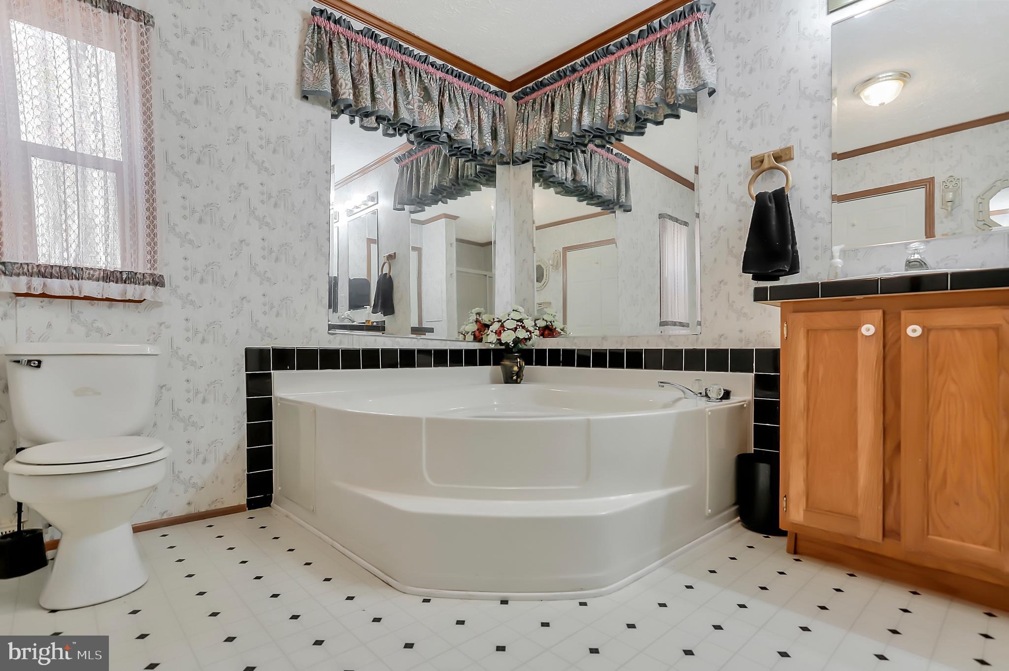 SOMERSET - Residential