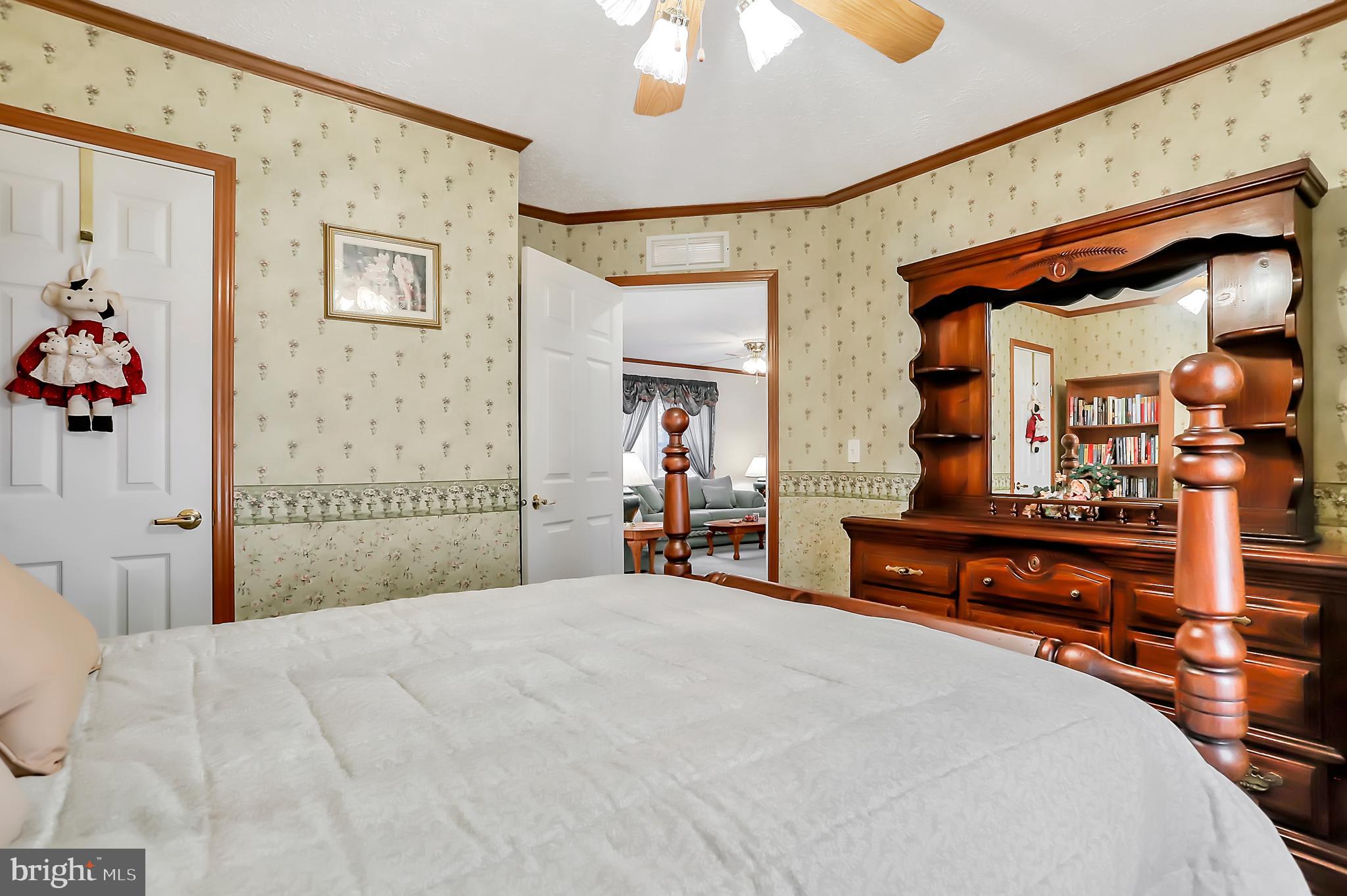 SOMERSET - Residential