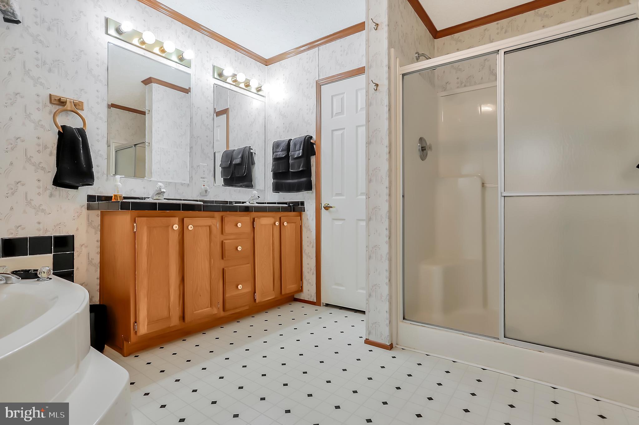 SOMERSET - Residential