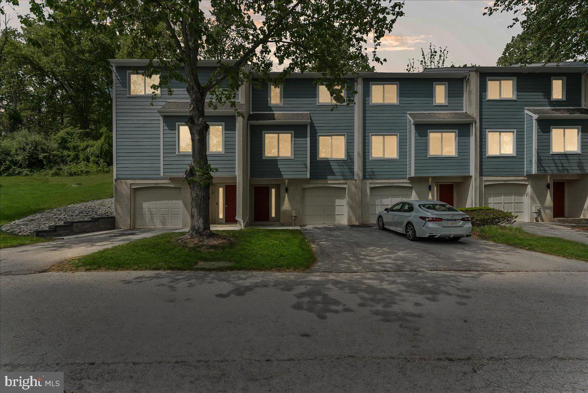 SOUTHPOINT - Residential