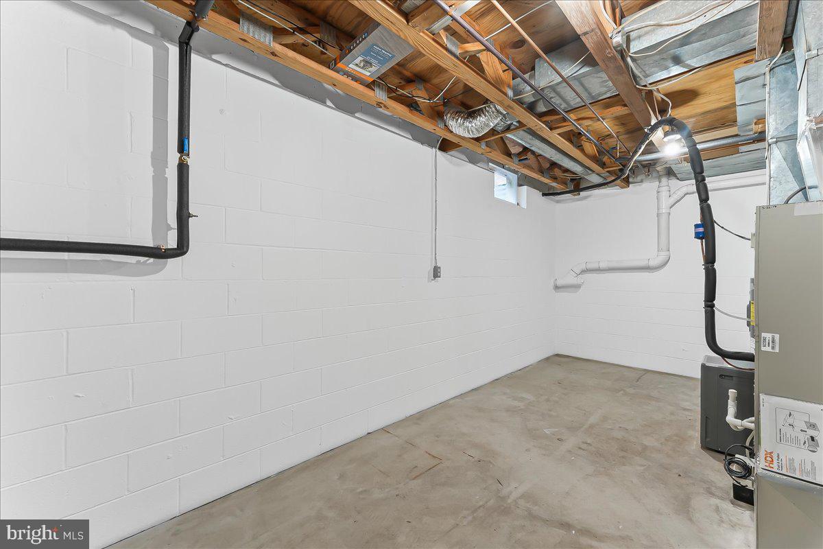 SOUTHPOINT - Residential