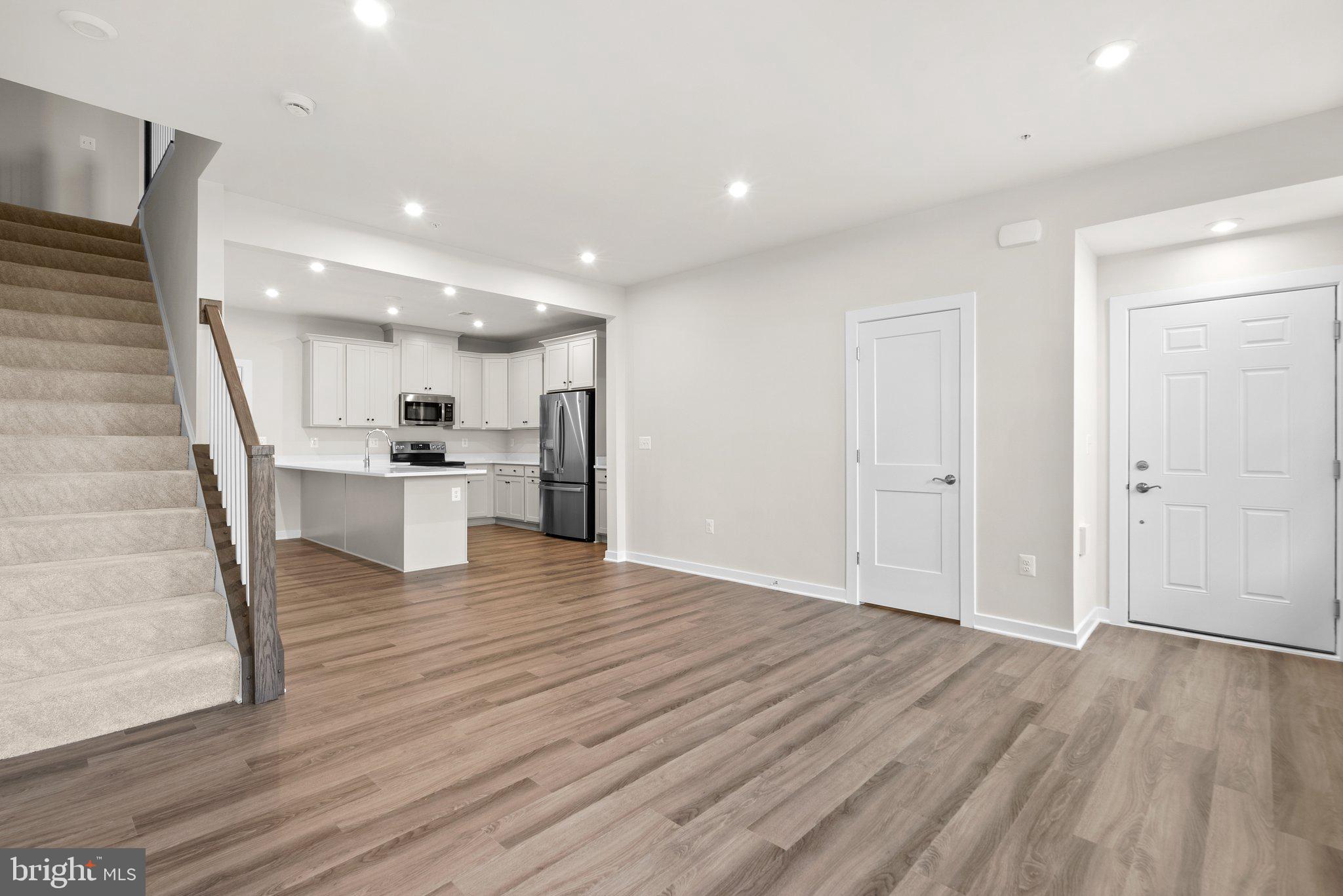 MANASSAS PARK VILLAGE - Residential