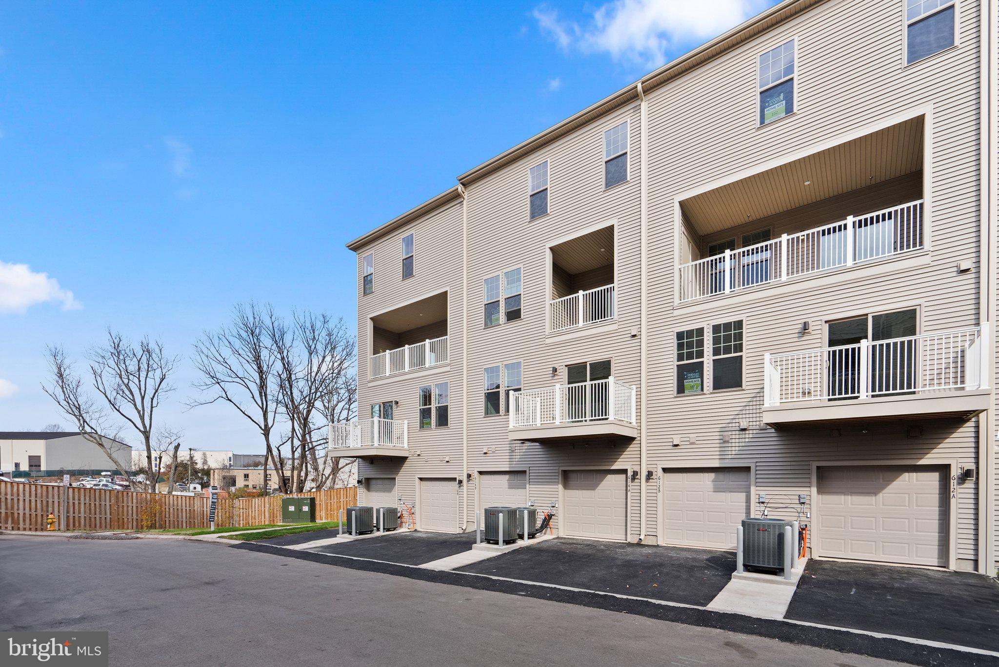 MANASSAS PARK VILLAGE - Residential