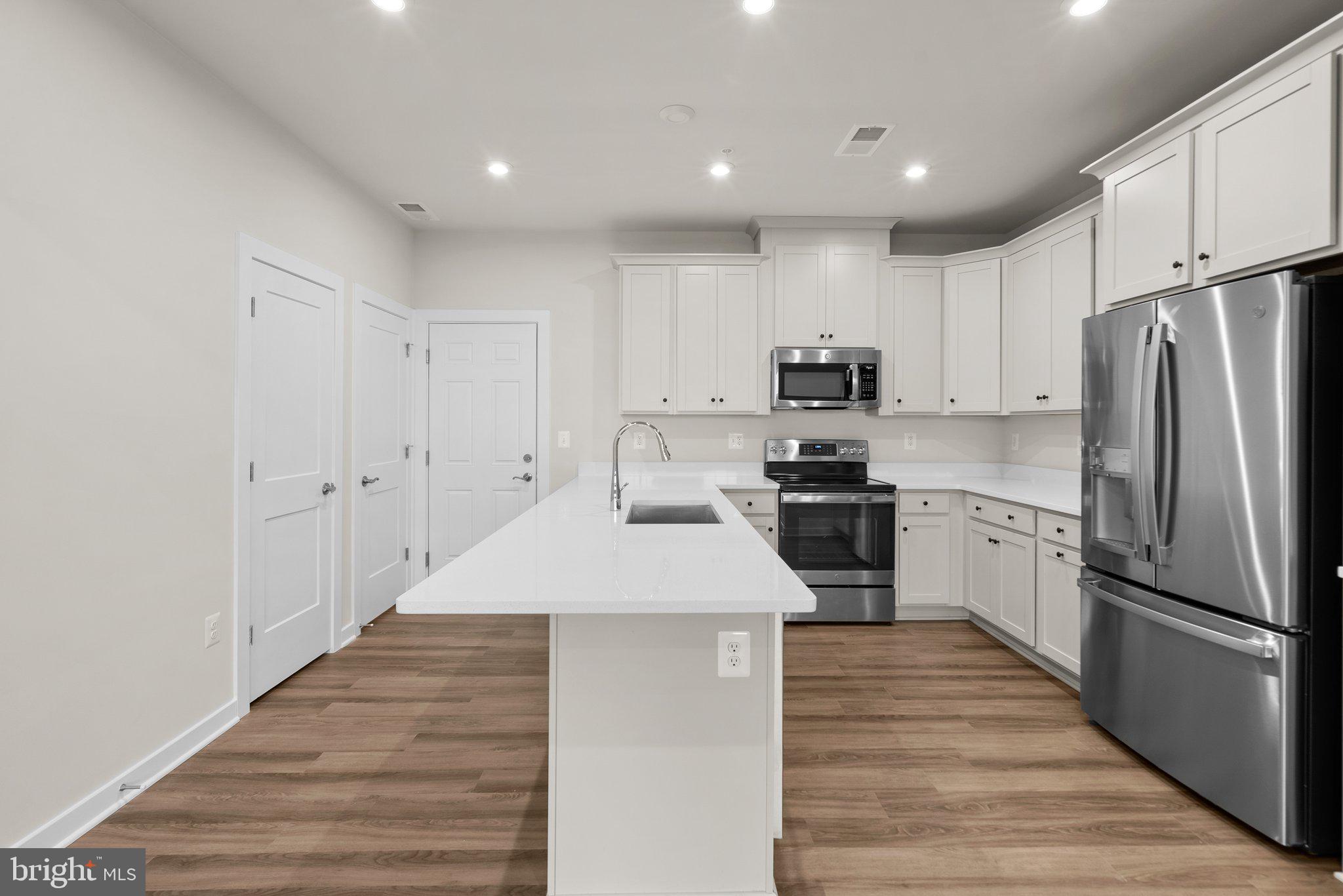 MANASSAS PARK VILLAGE - Residential