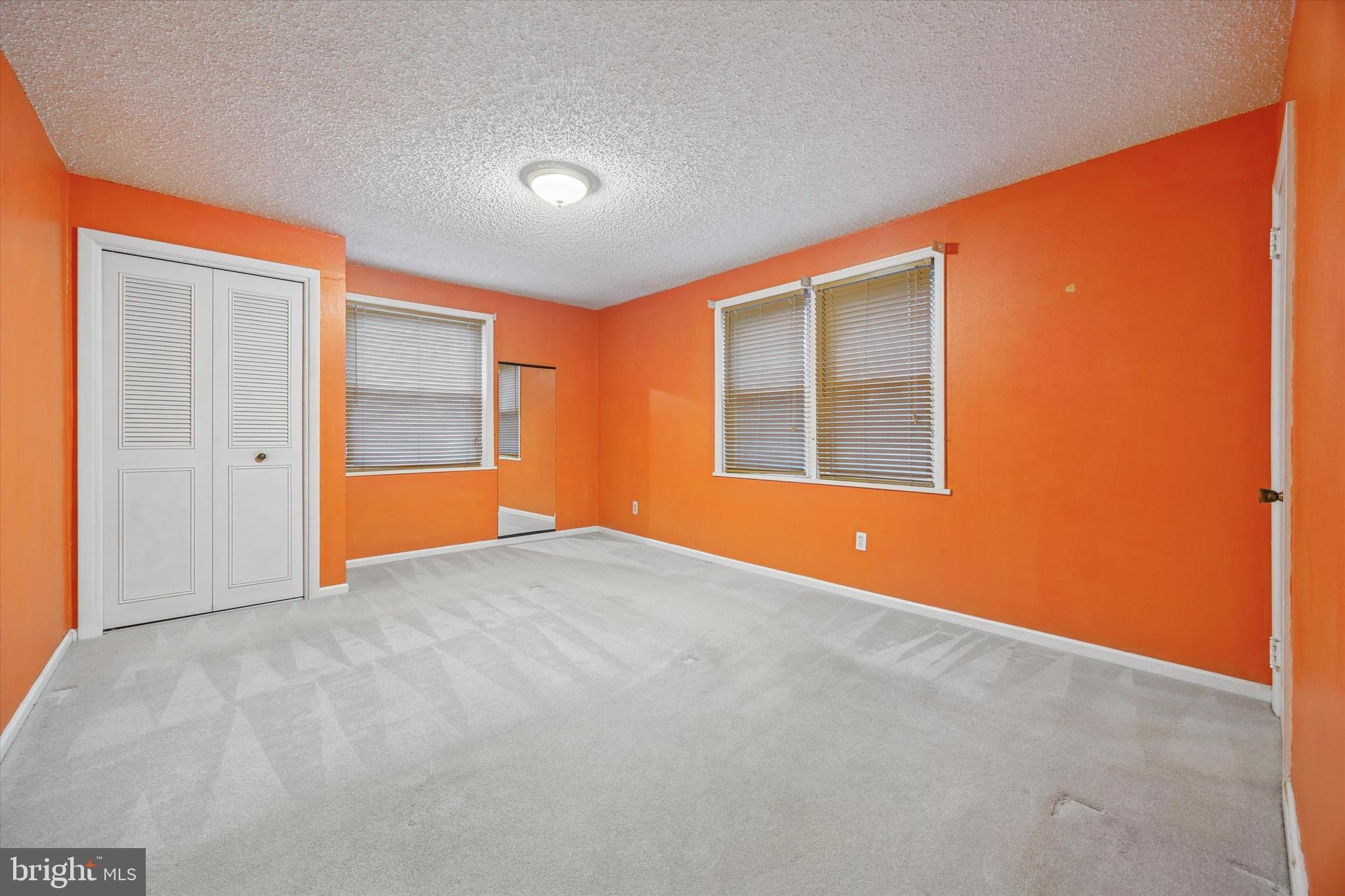 HIDDEN CREEK - Residential