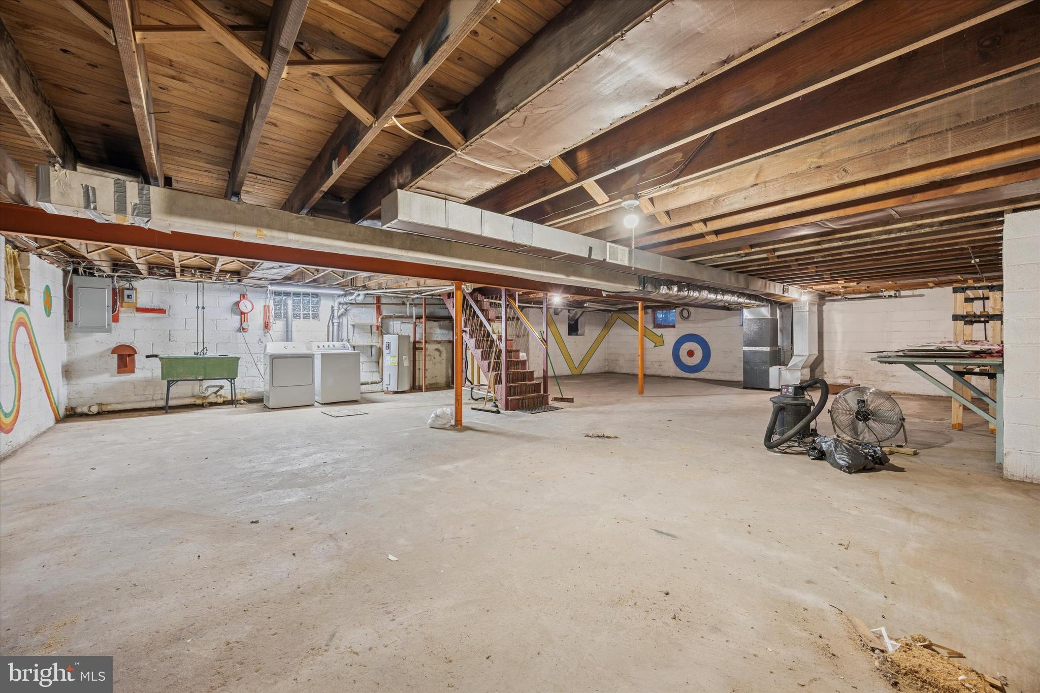 HIDDEN CREEK - Residential