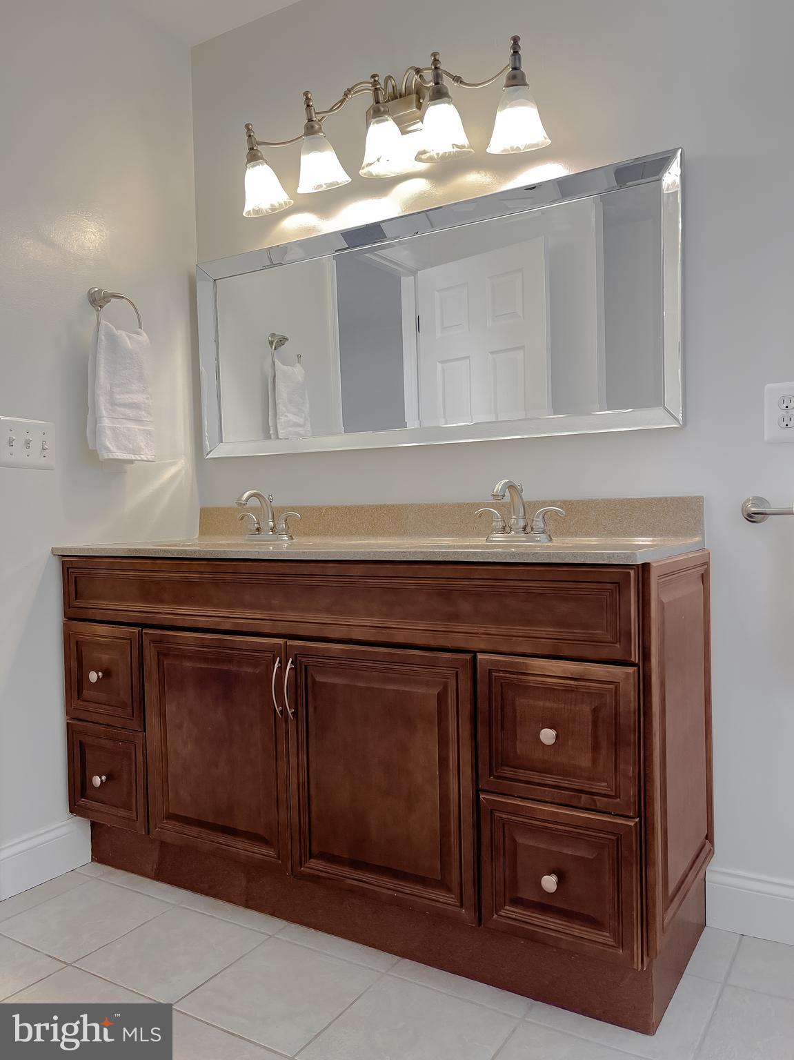 ARROWHEAD - Residential