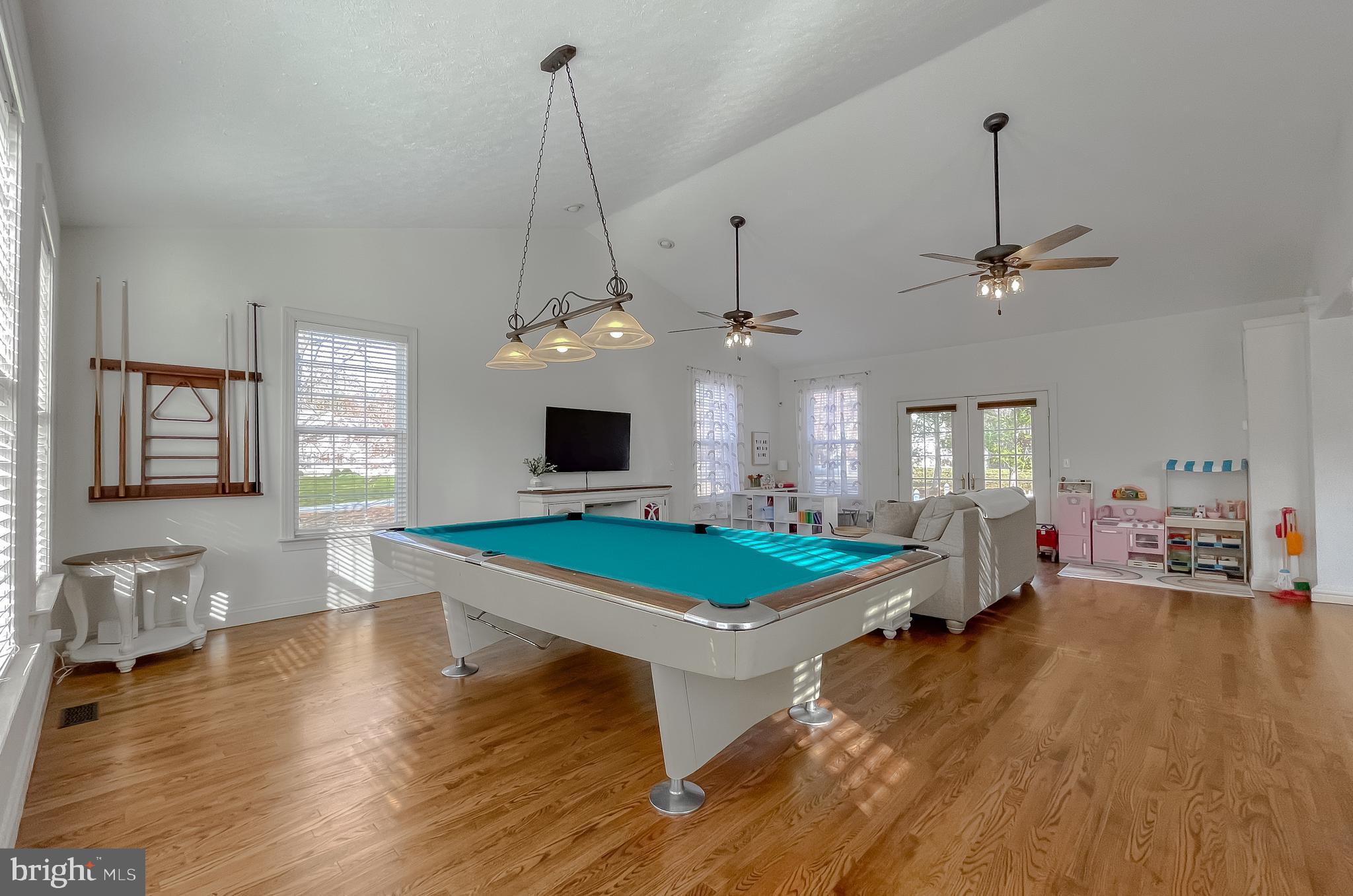 ARROWHEAD - Residential