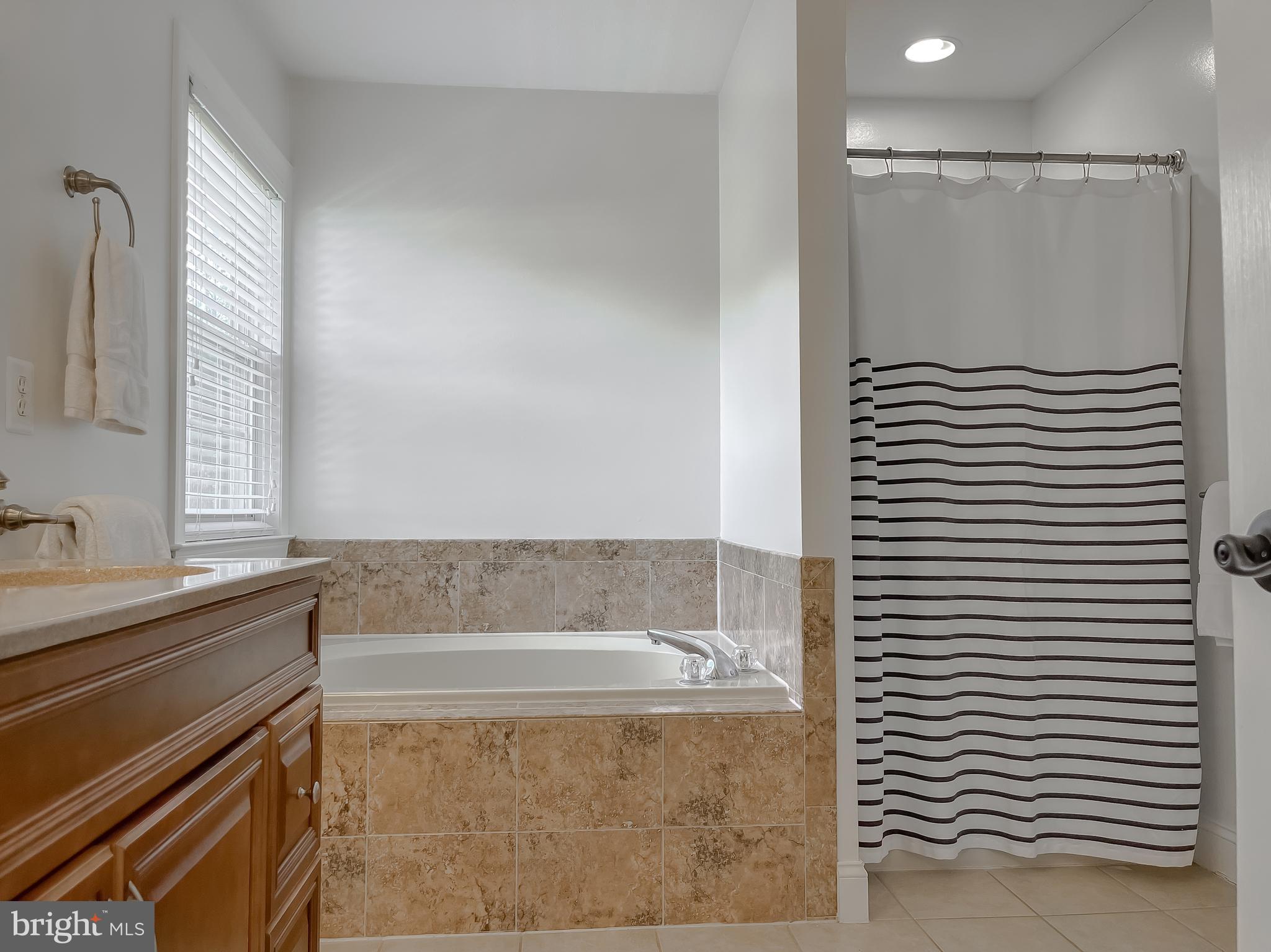 ARROWHEAD - Residential