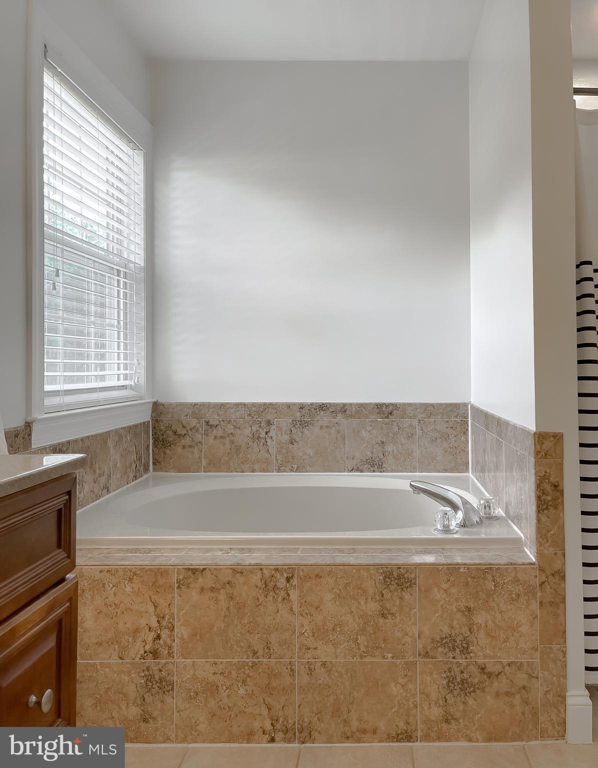 ARROWHEAD - Residential