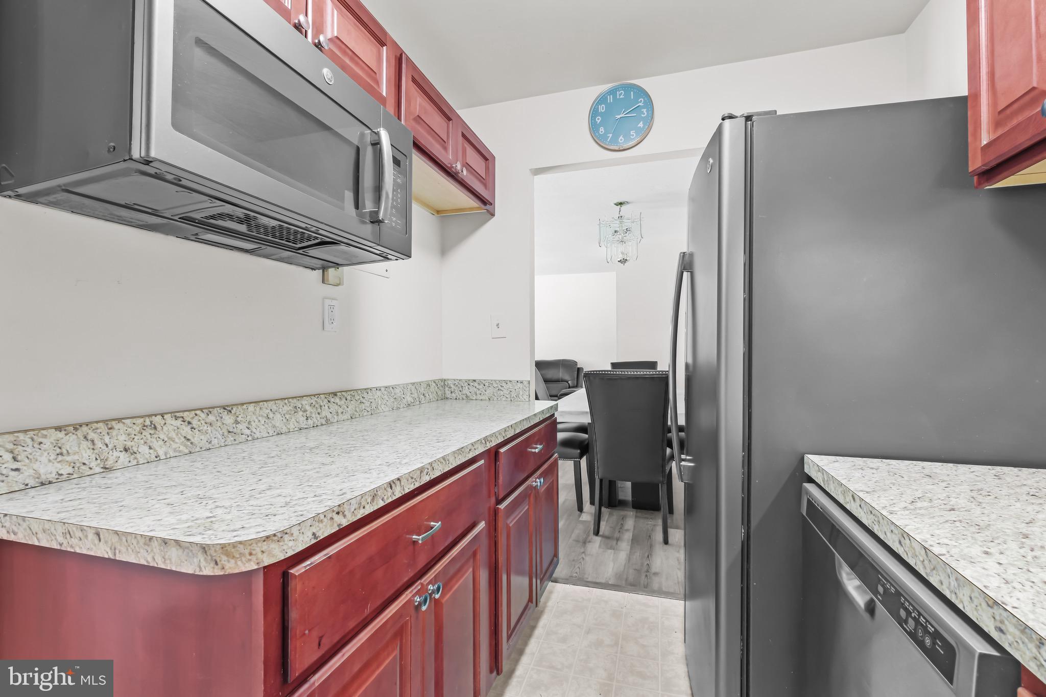 MOSBY WOODS GARDEN - Residential