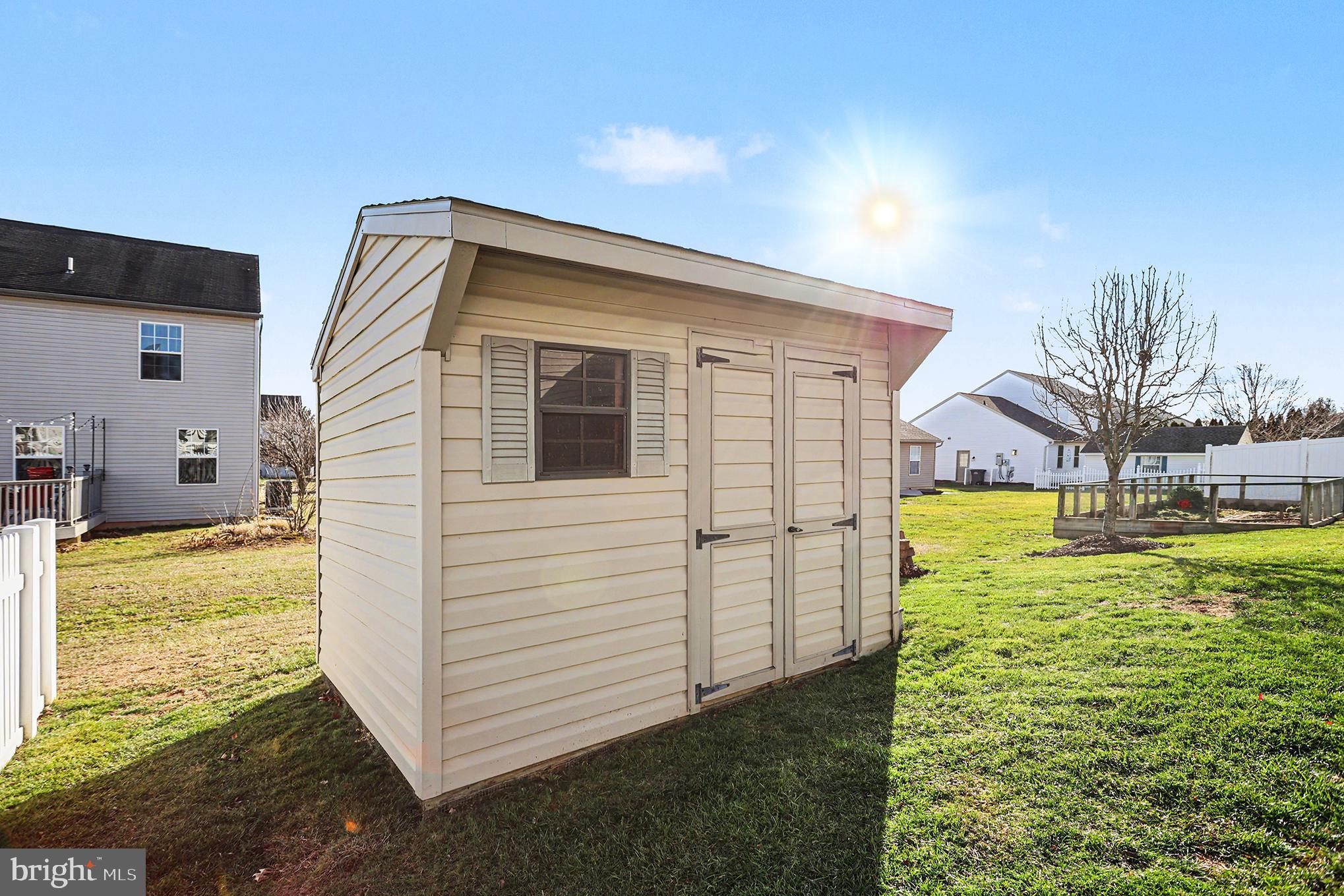 ASHLEY FARMS - Residential