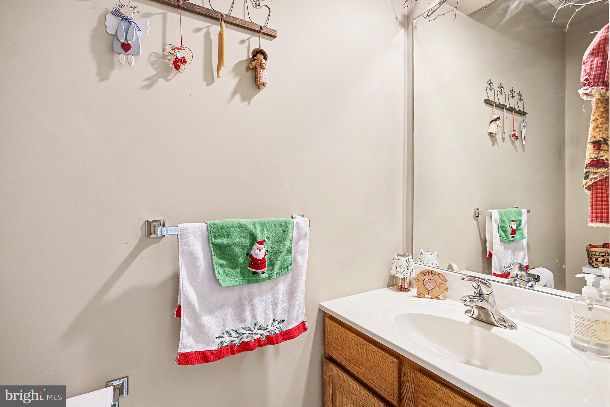 ASHLEY FARMS - Residential