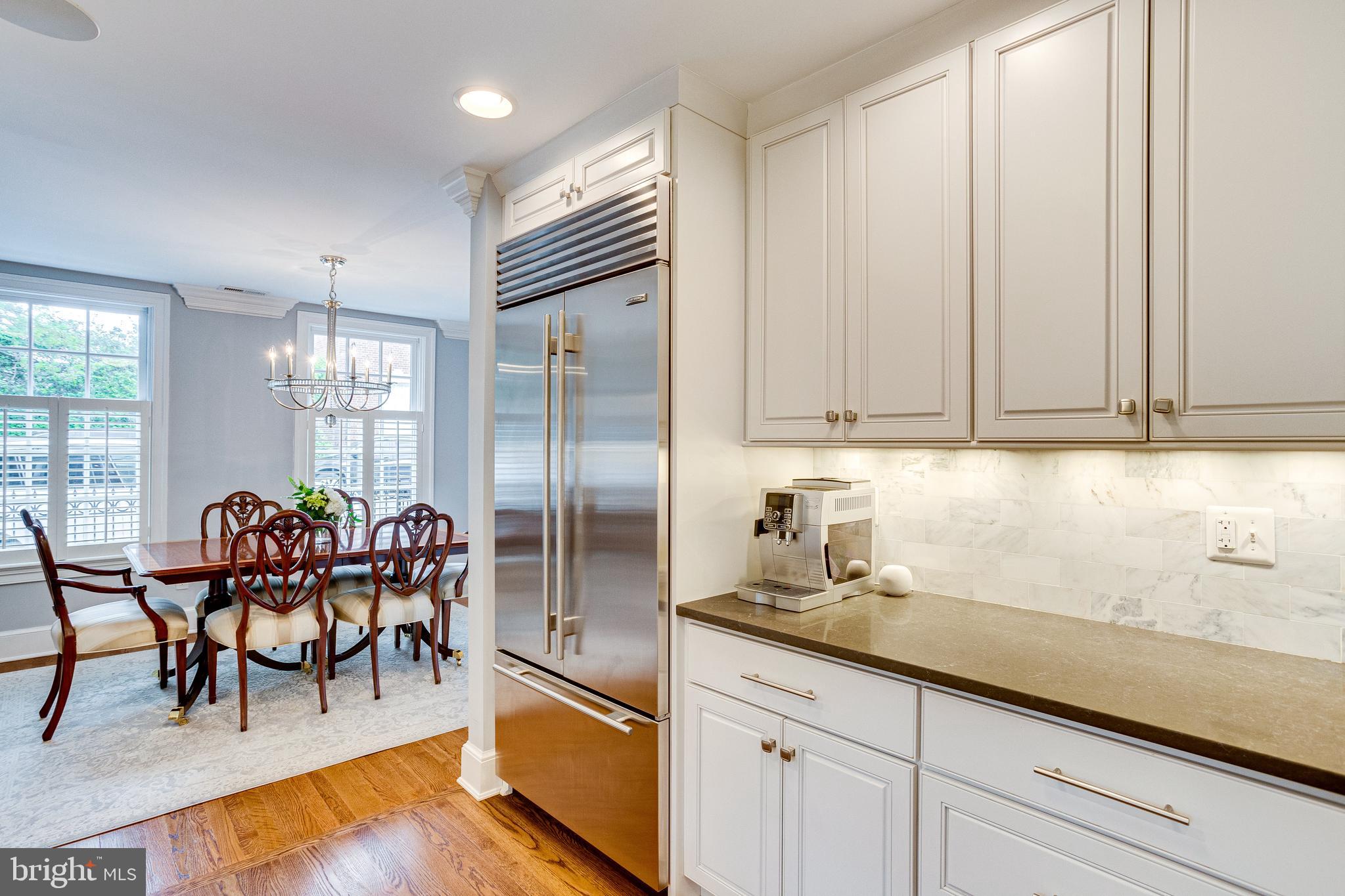 OLD TOWN ALEXANDRIA - Residential