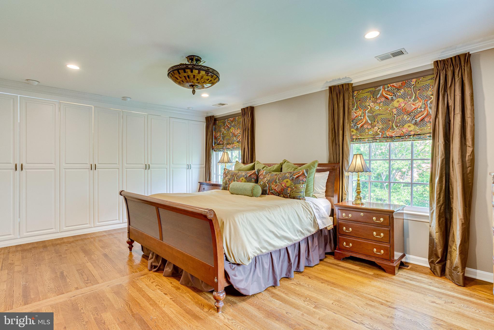 OLD TOWN ALEXANDRIA - Residential