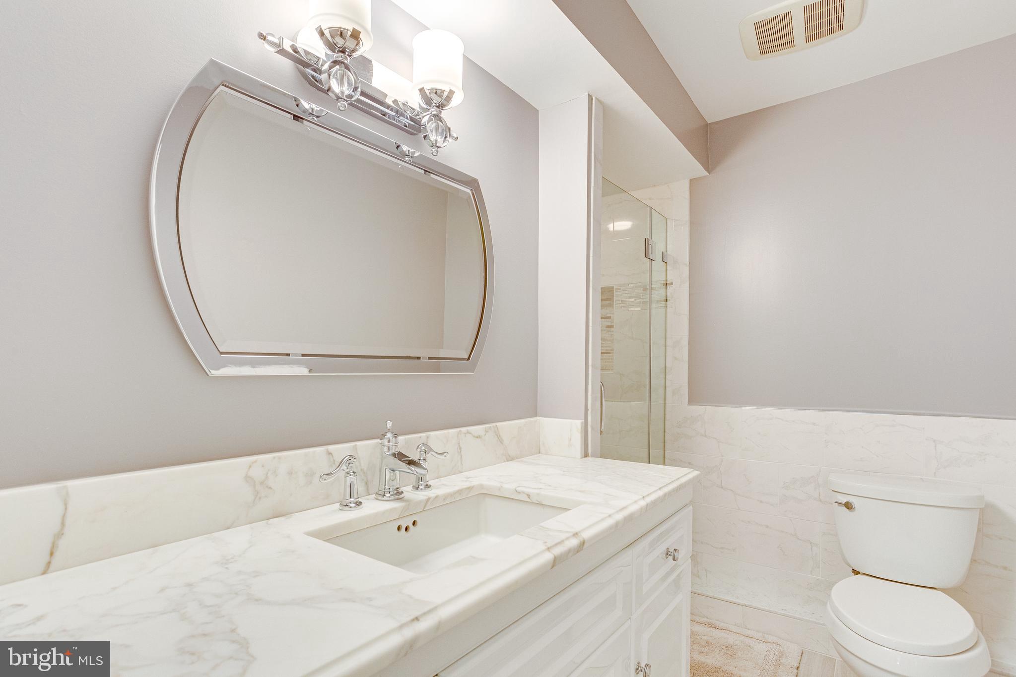 OLD TOWN ALEXANDRIA - Residential