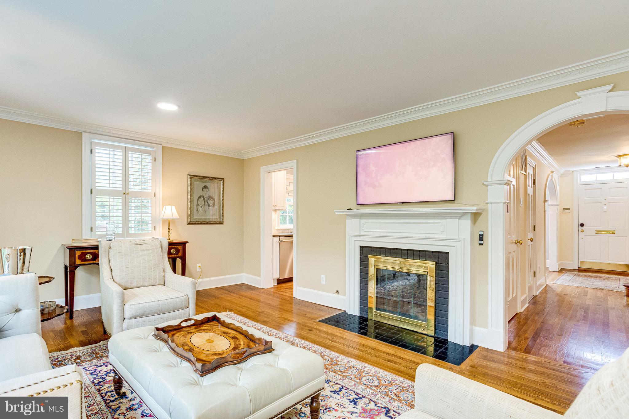 OLD TOWN ALEXANDRIA - Residential