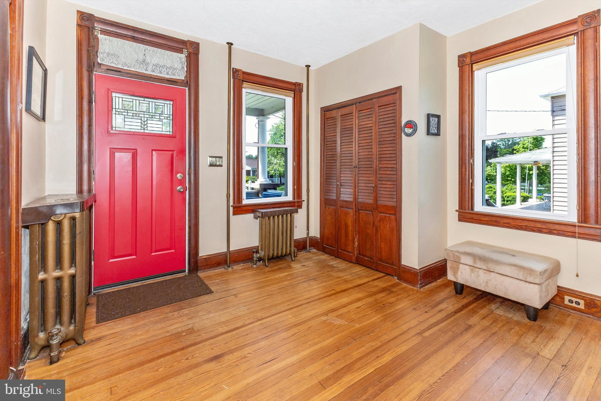 35 DELREY AVENUE