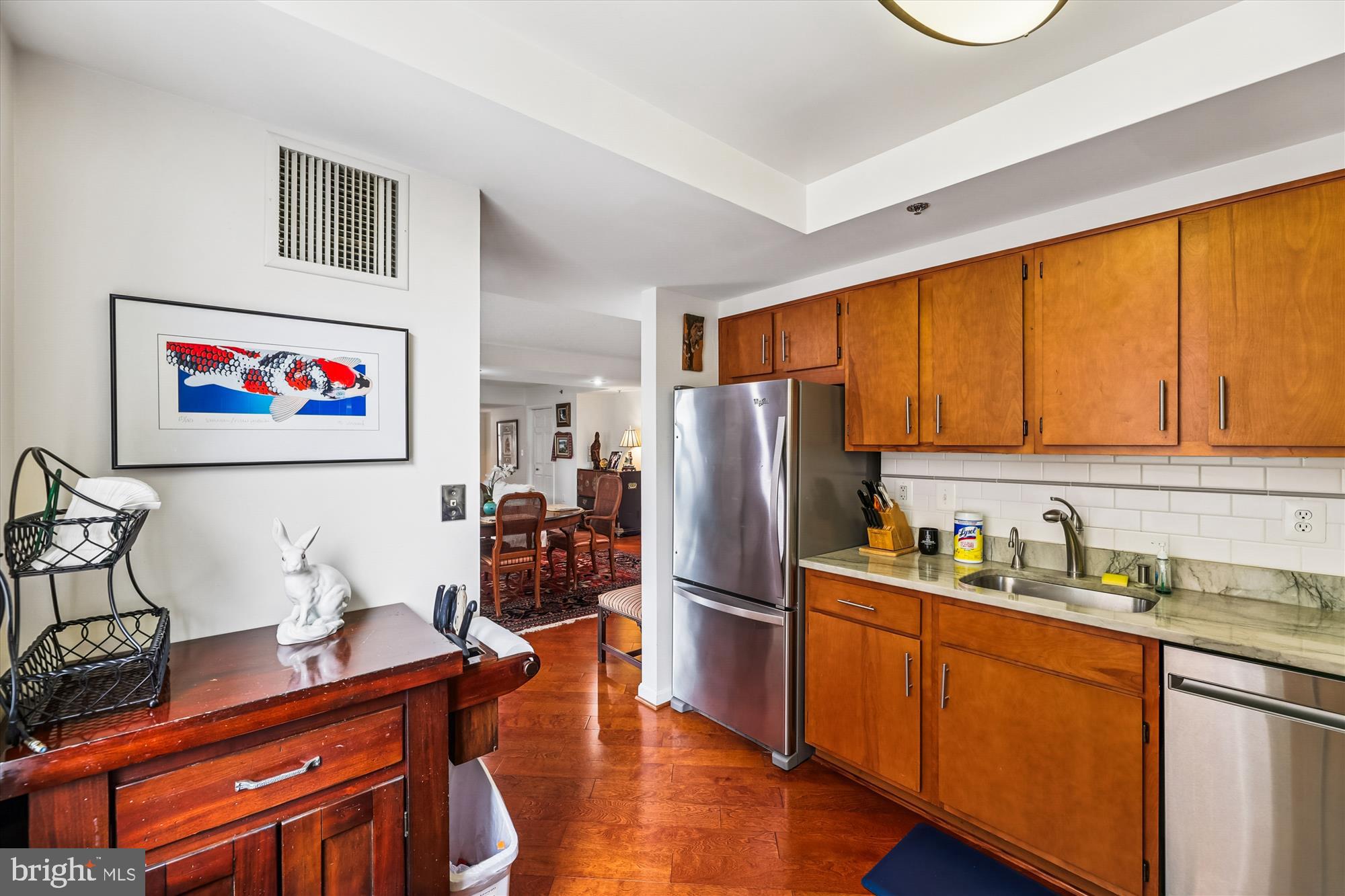 THE JEFFERSON - SUNRISE SENIOR LIVING - Residential