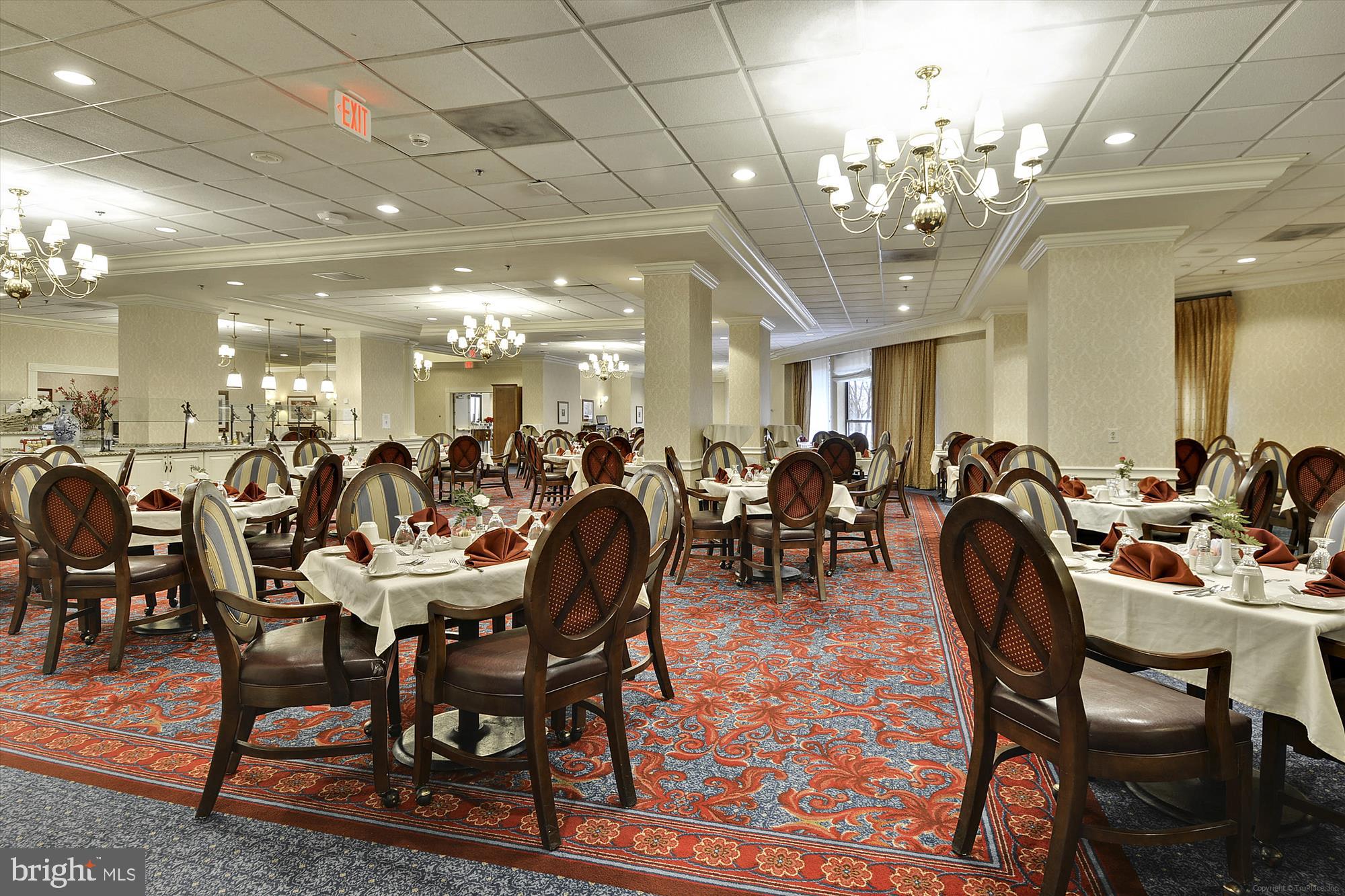 THE JEFFERSON - SUNRISE SENIOR LIVING - Residential