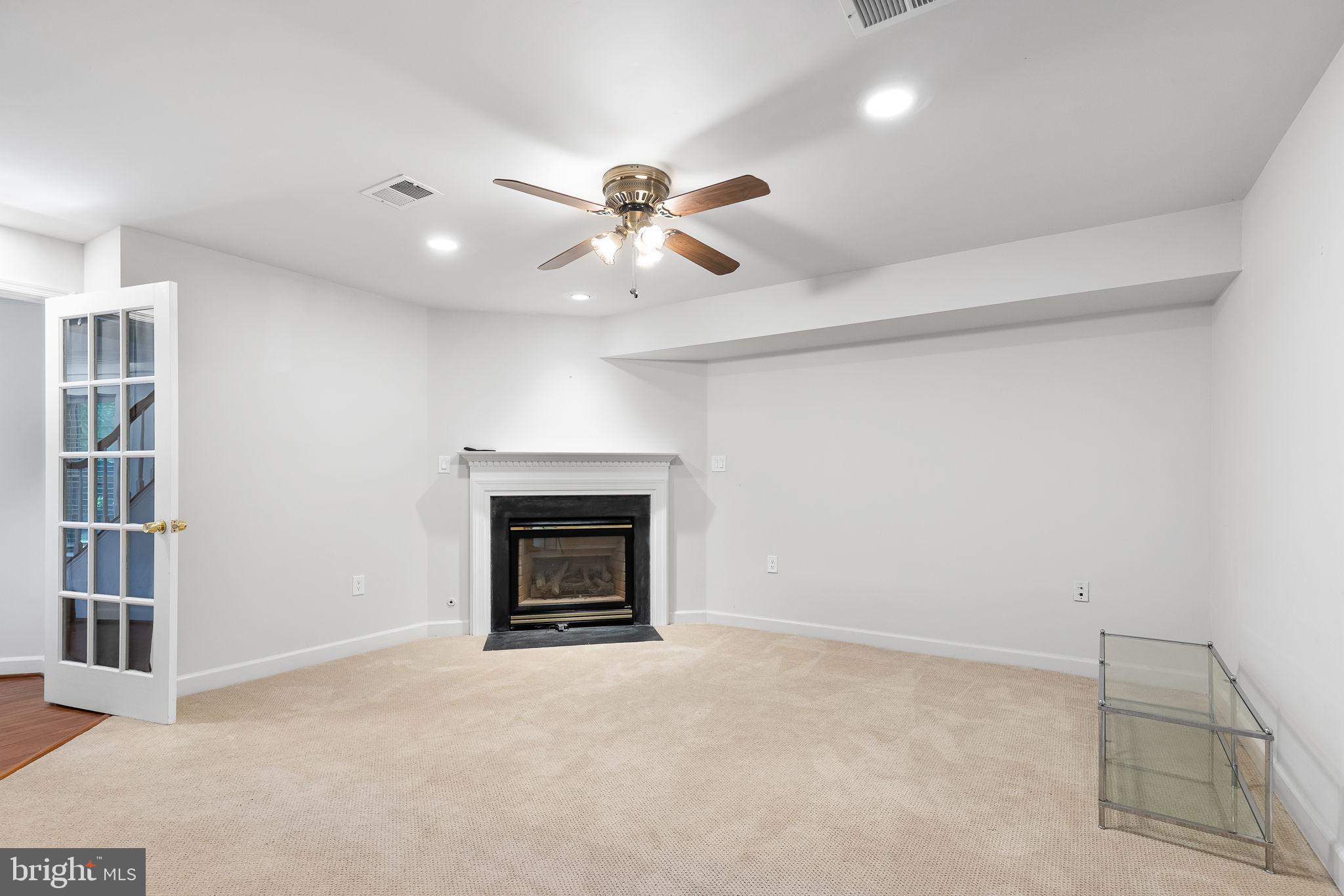 PARKSIDE AT FAIRFAX - Residential