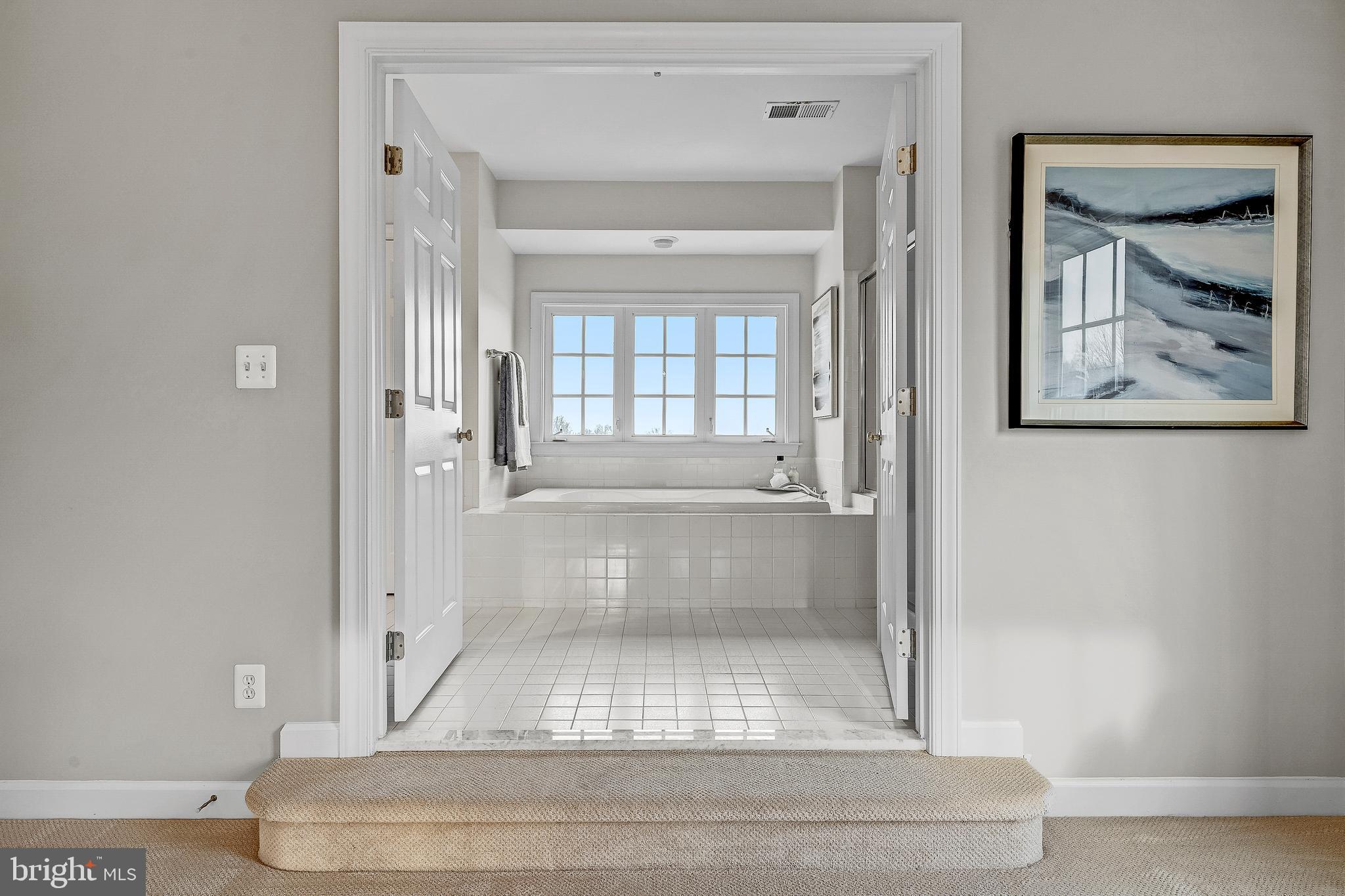 LENAH RUN - Residential