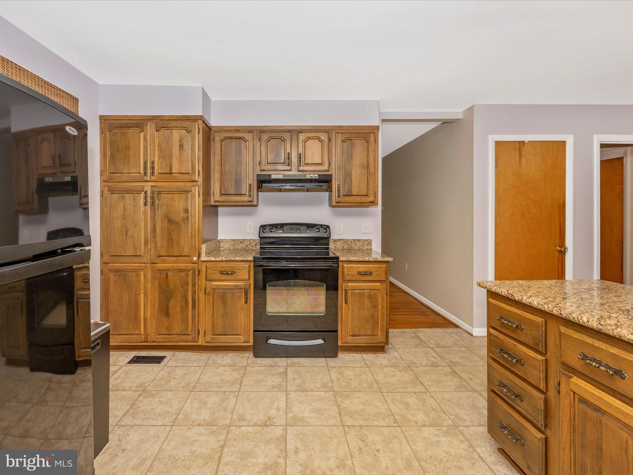 WEST HILLS - Residential