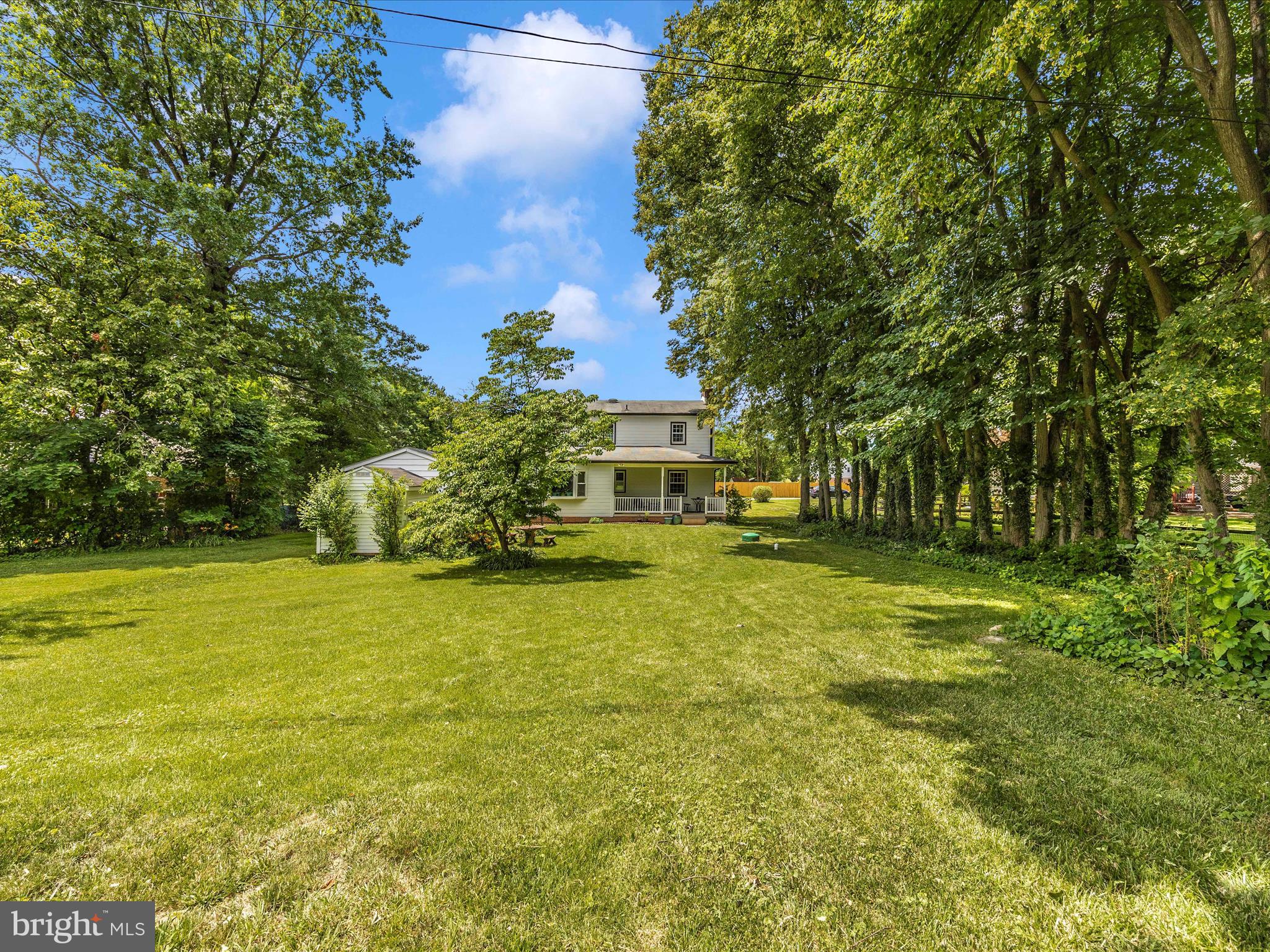 WEST HILLS - Residential