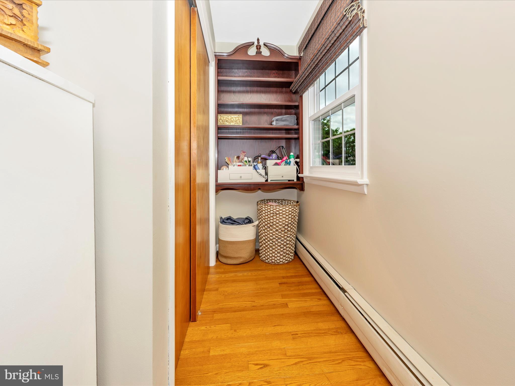 WEST HILLS - Residential