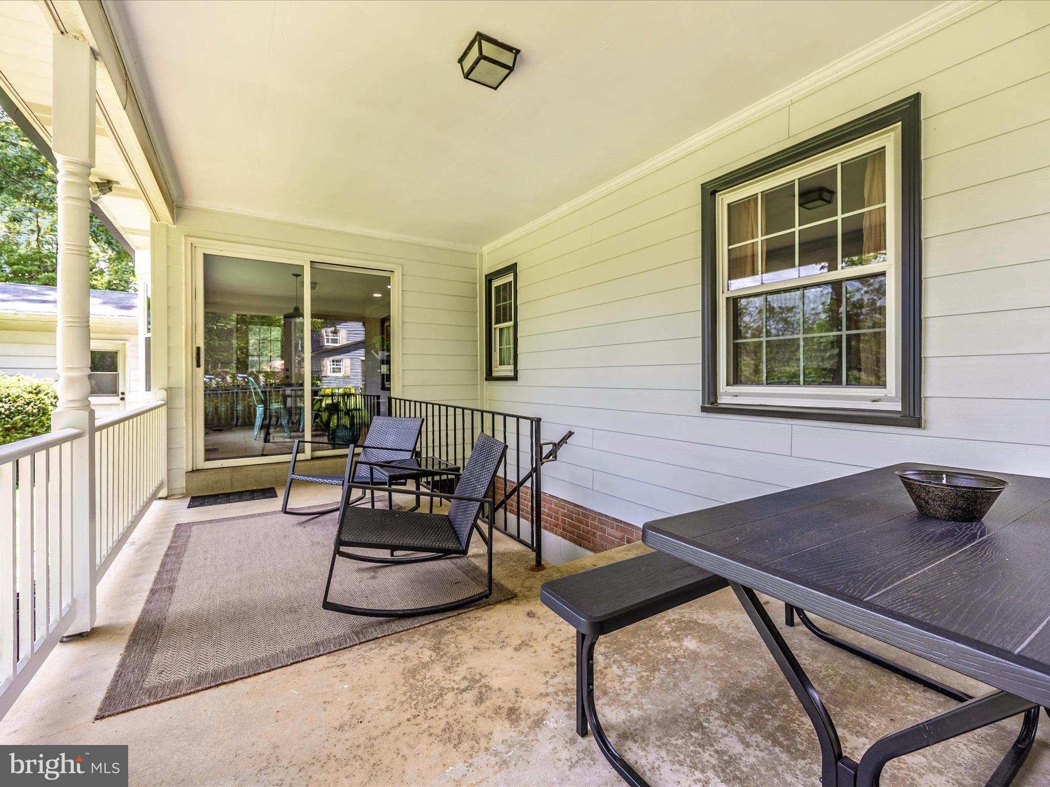 WEST HILLS - Residential