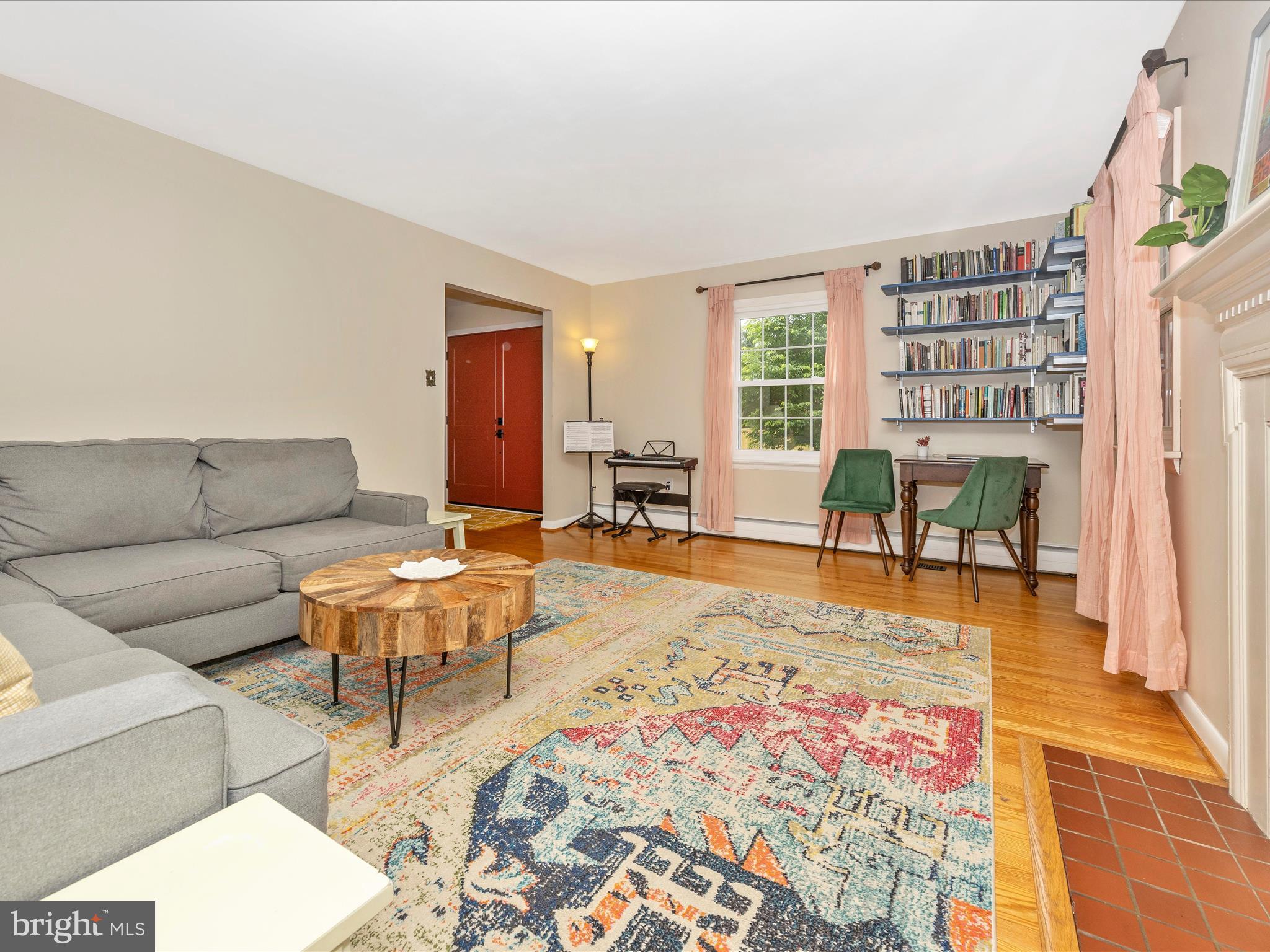 WEST HILLS - Residential