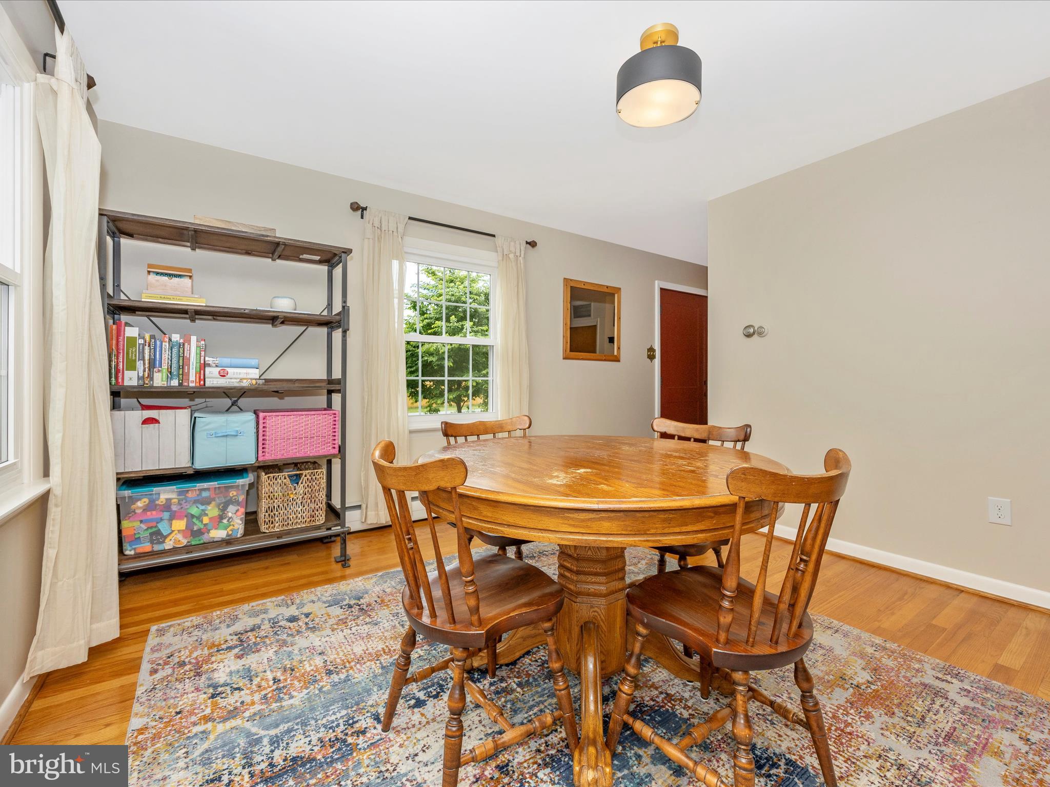 WEST HILLS - Residential