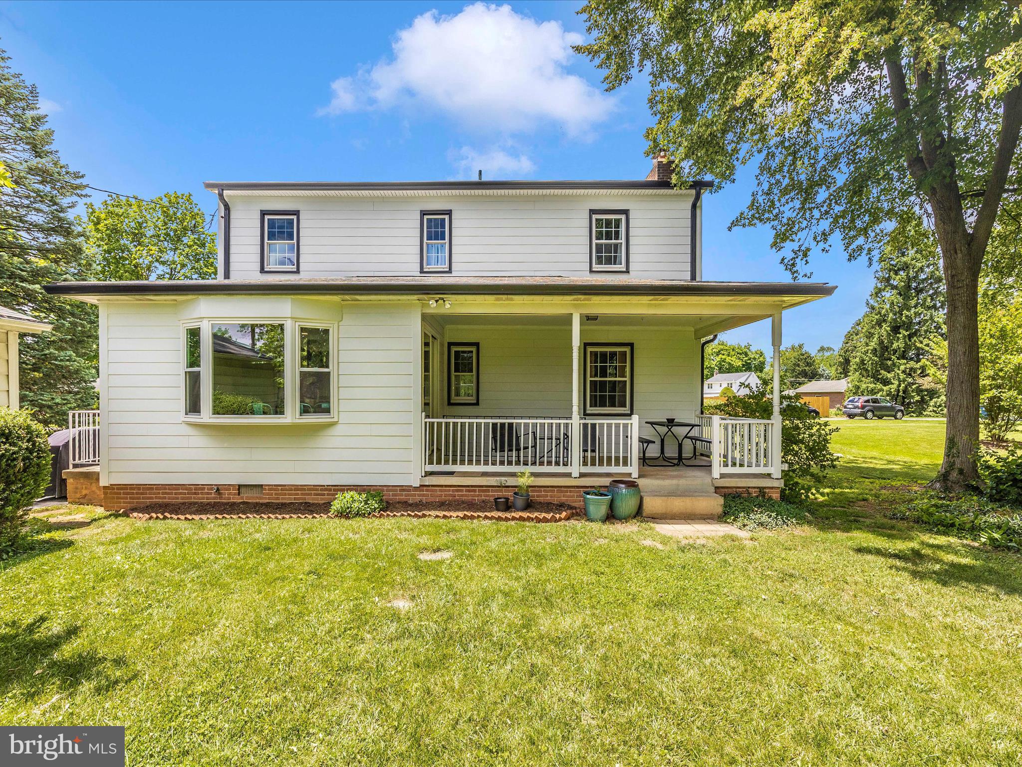 WEST HILLS - Residential