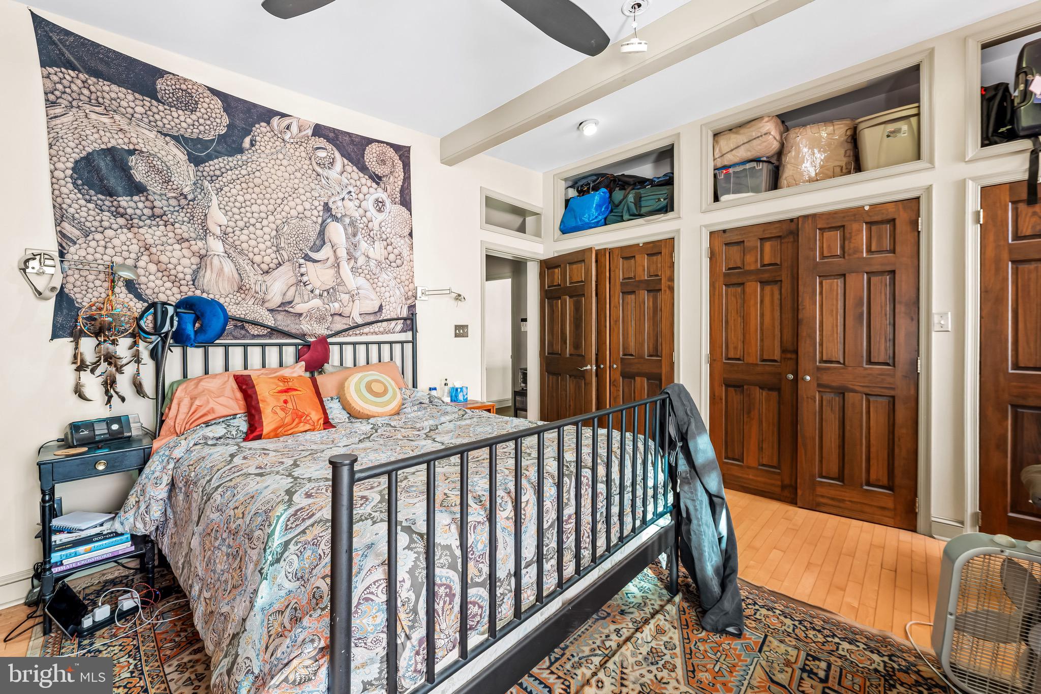 HIGHLANDTOWN - Residential