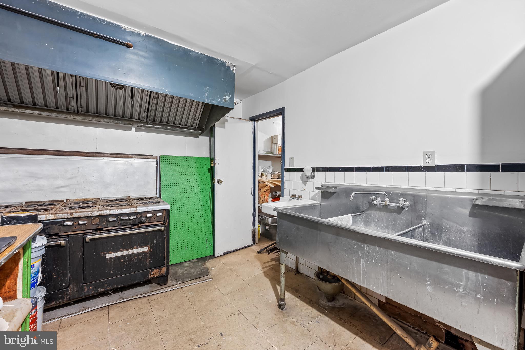 HIGHLANDTOWN - Residential