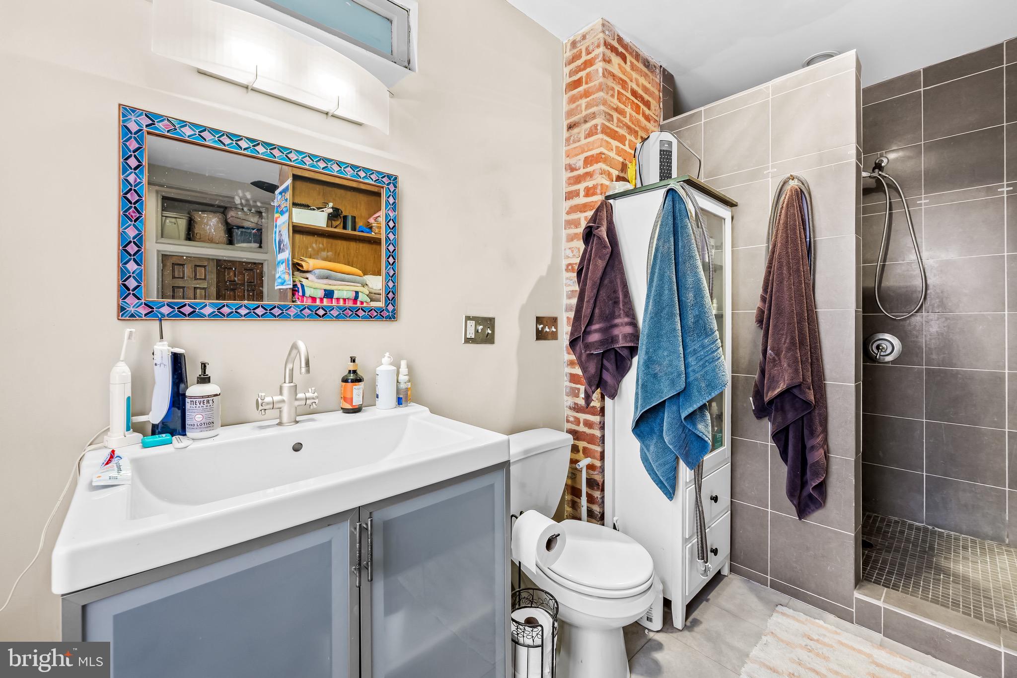 HIGHLANDTOWN - Residential