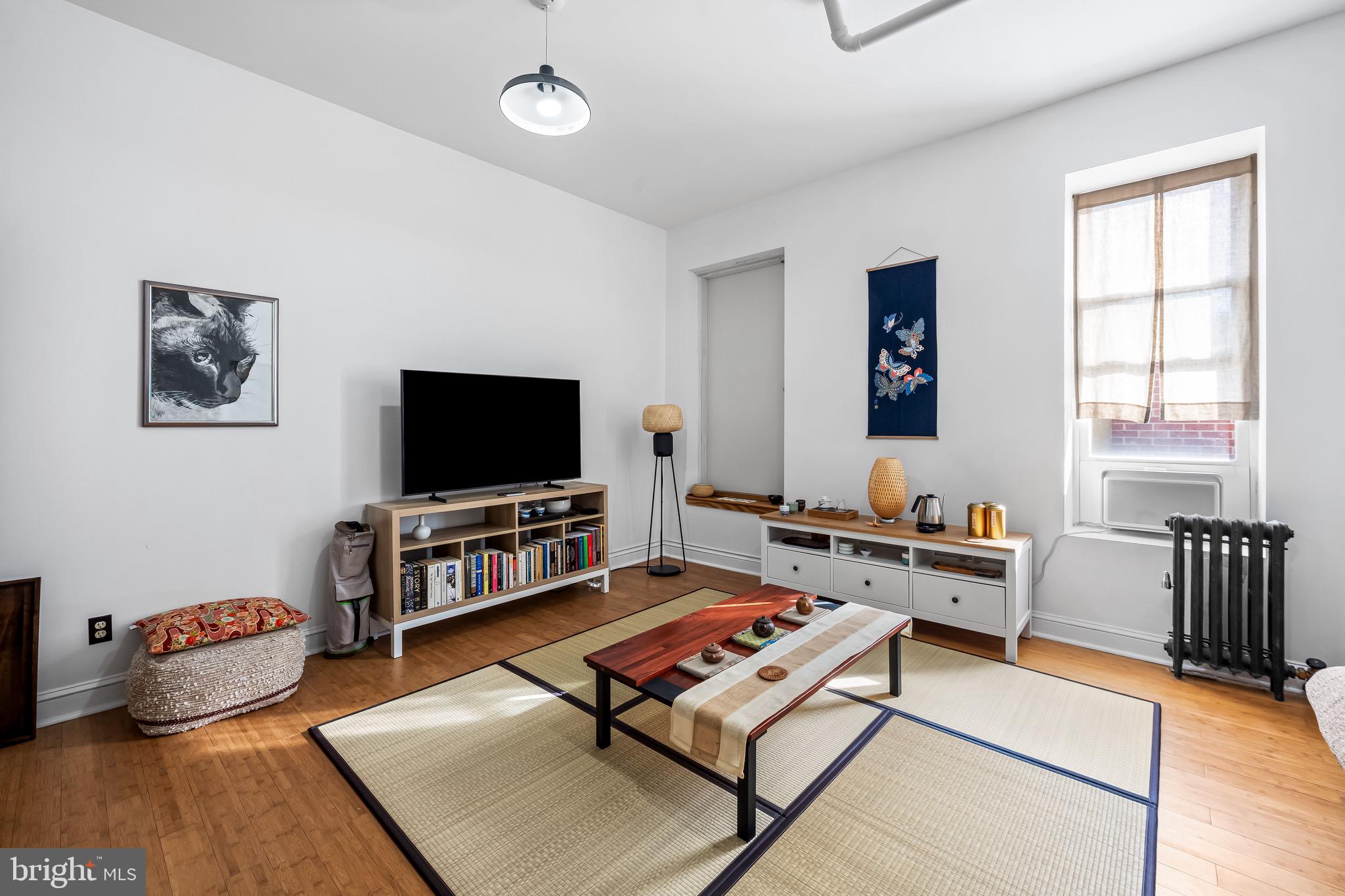 HIGHLANDTOWN - Residential