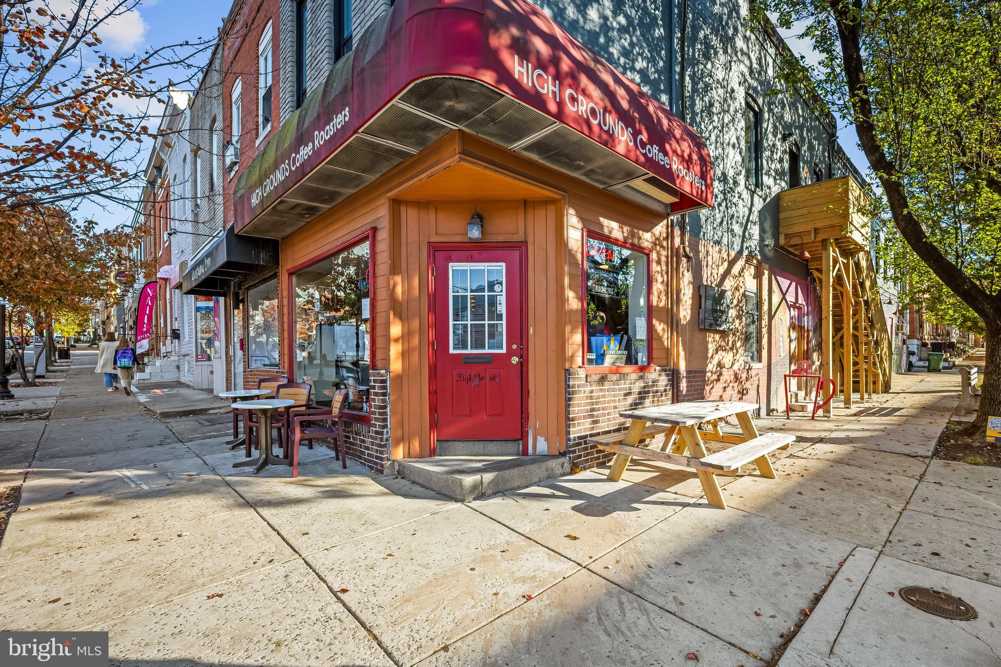 HIGHLANDTOWN - Residential