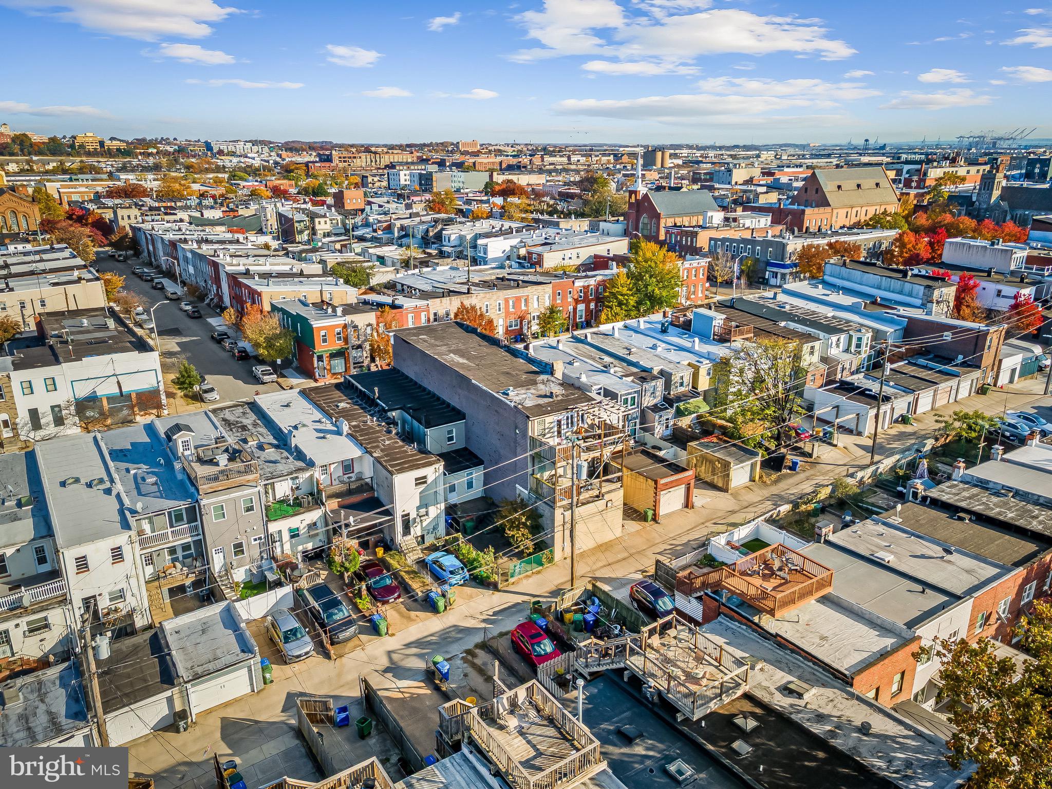 HIGHLANDTOWN - Residential