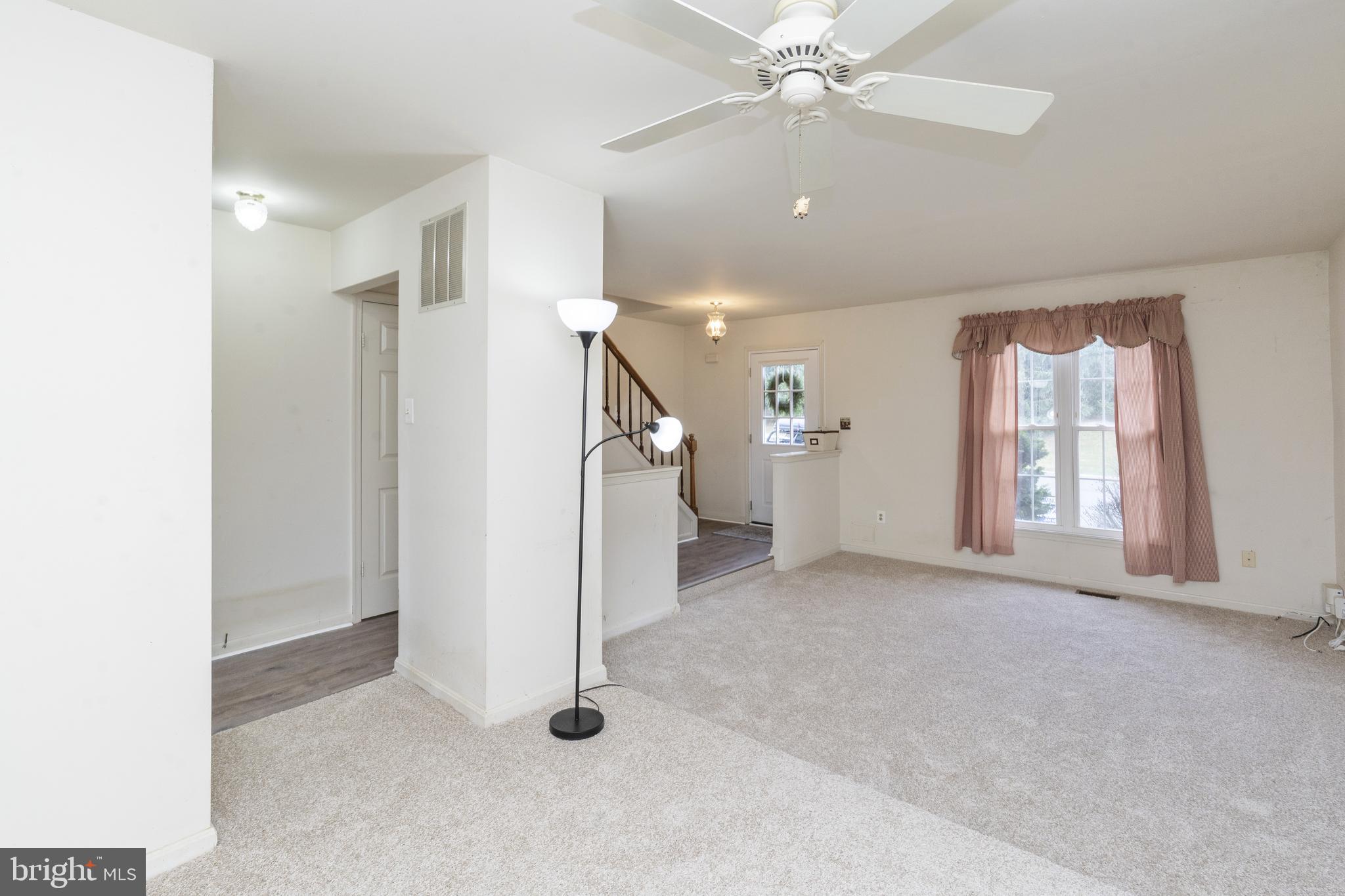 VILLAGE OF THOMAS RUN - Residential