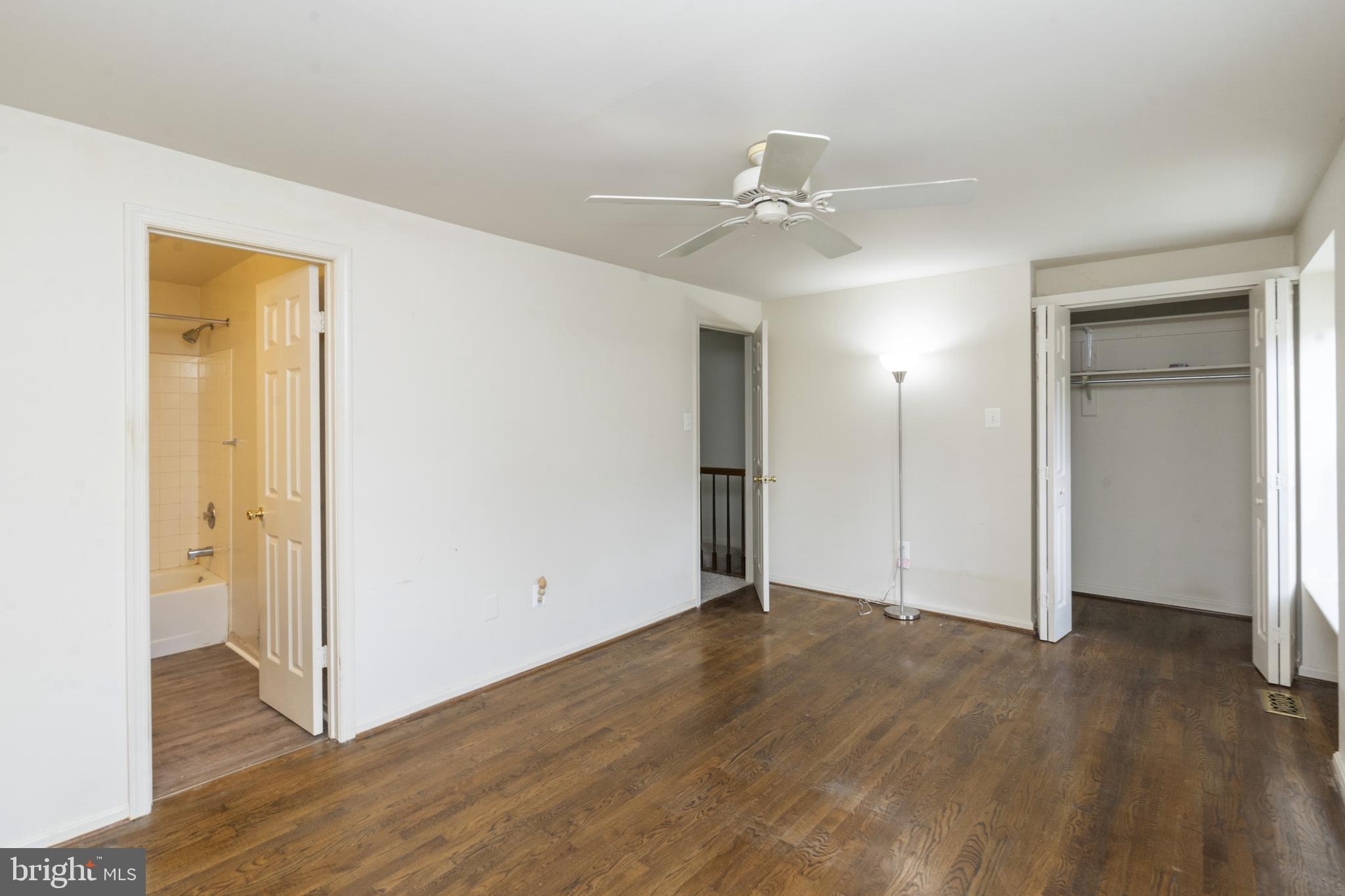 VILLAGE OF THOMAS RUN - Residential