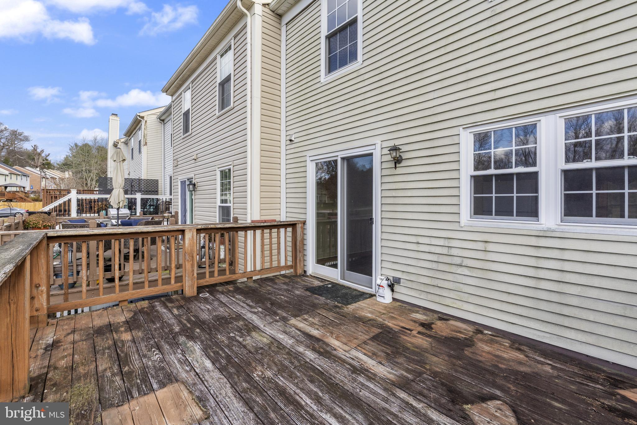 VILLAGE OF THOMAS RUN - Residential