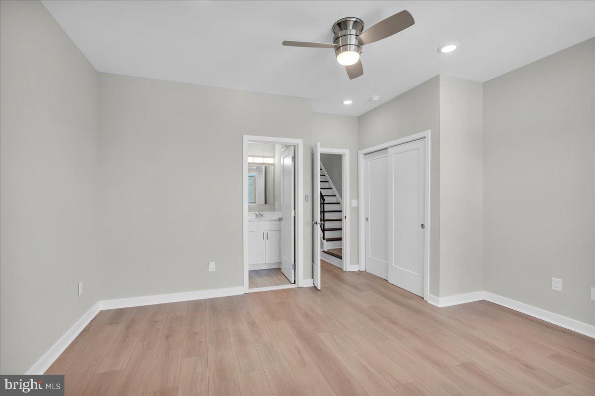 NORRIS SQUARE - Residential Income