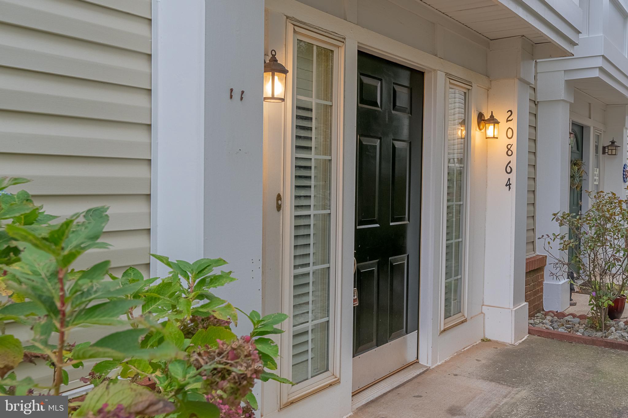 POTOMAC LAKES - Residential Lease