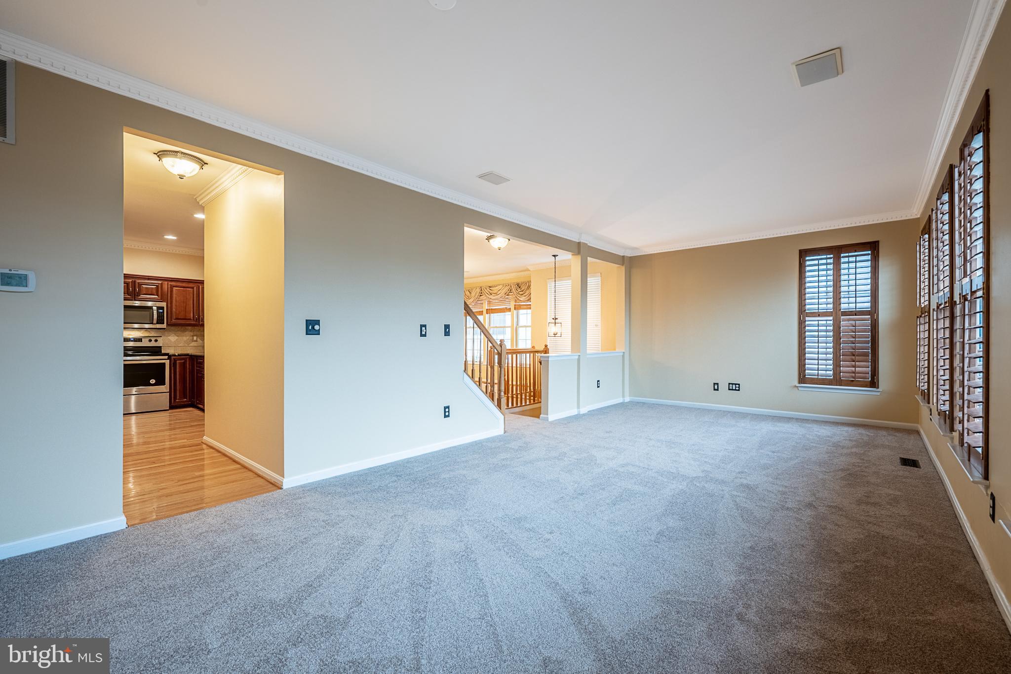 POTOMAC LAKES - Residential Lease