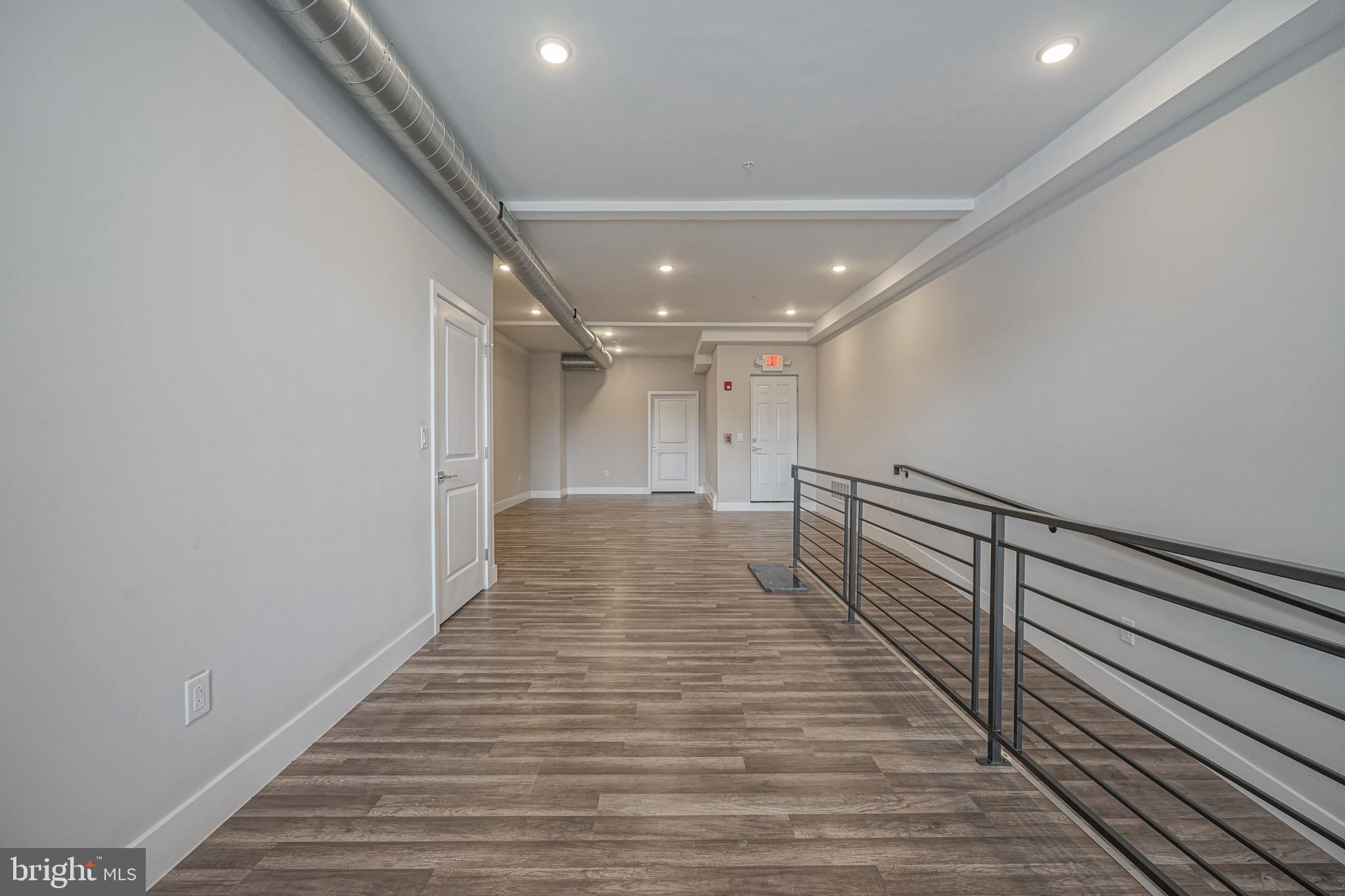 NORTHERN LIBERTIES - Commercial Lease